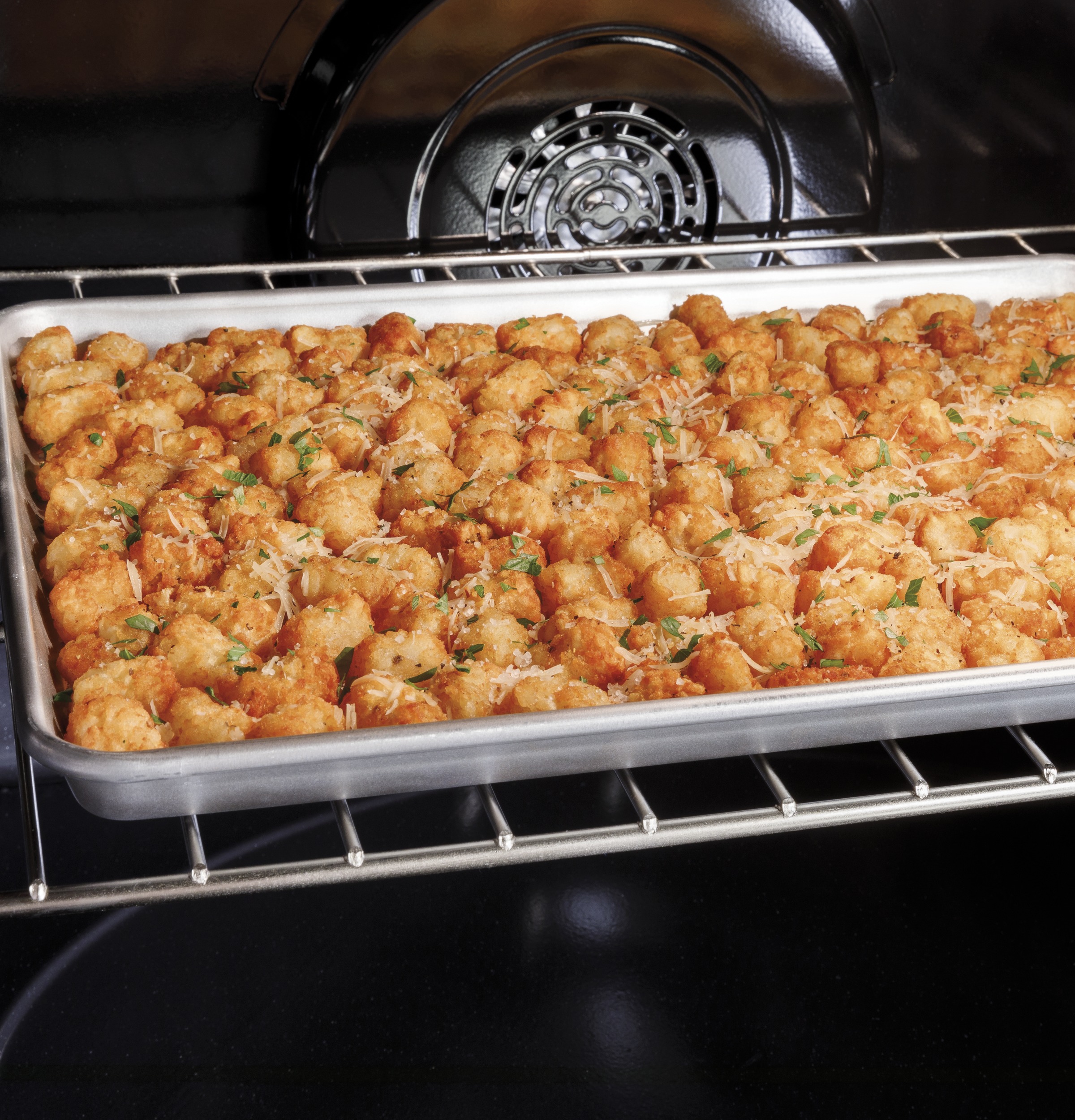 30" Smart Free-Standing Electric Convection Fingerprint Resistant Range with No Preheat Air Fry view 7