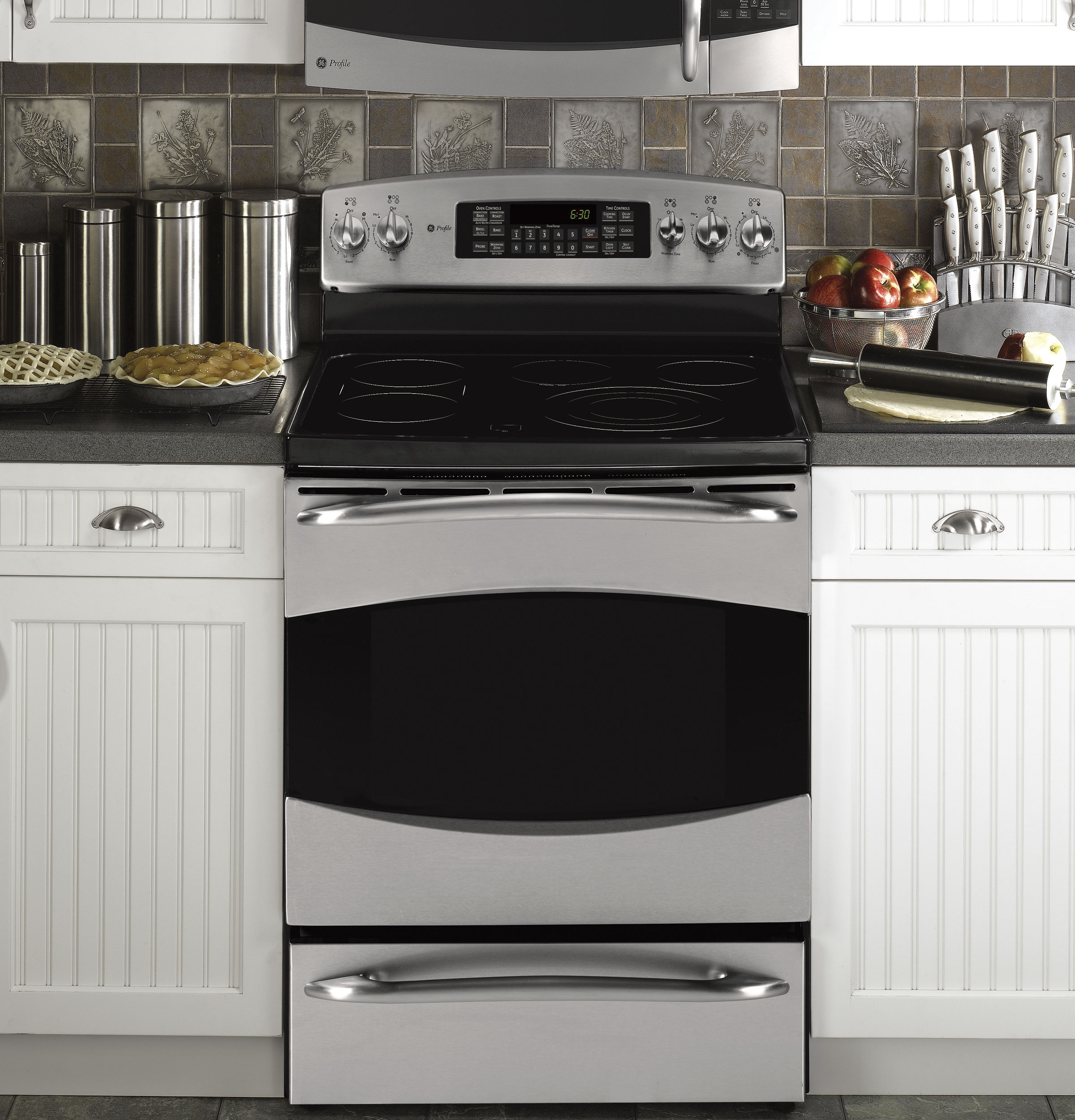 30" Free-Standing Electric Range with Warming Drawer PB910SPSS