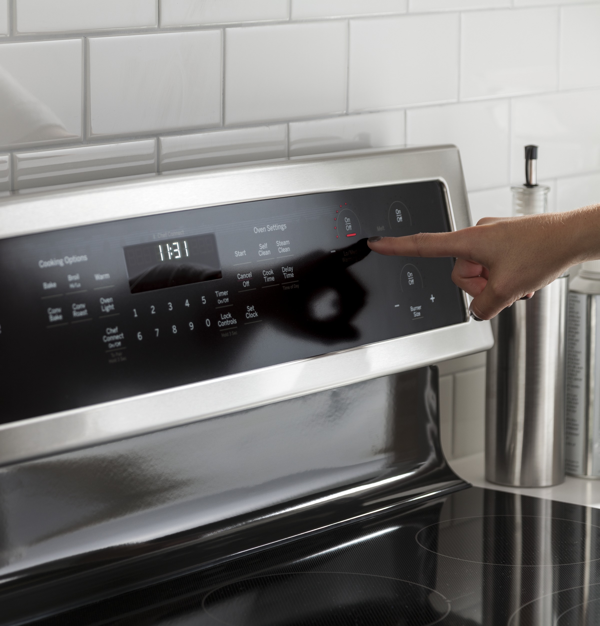 30" Free-Standing Electric Convection Range PB911SJSS, product image 12 of 22