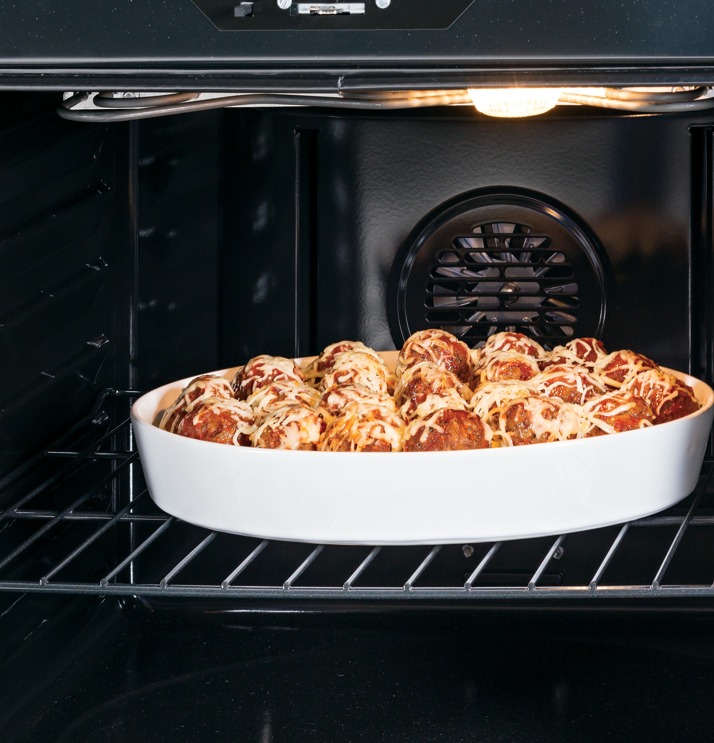 Series 30" Free-Standing Electric Convection Range with Warming Drawer PB930DHBB