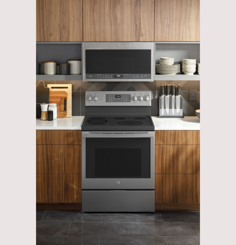 30" Smart Free-Standing Electric Convection Fingerprint Resistant Range with No Preheat Air Fry PB935YPFS, product image 6 of 9