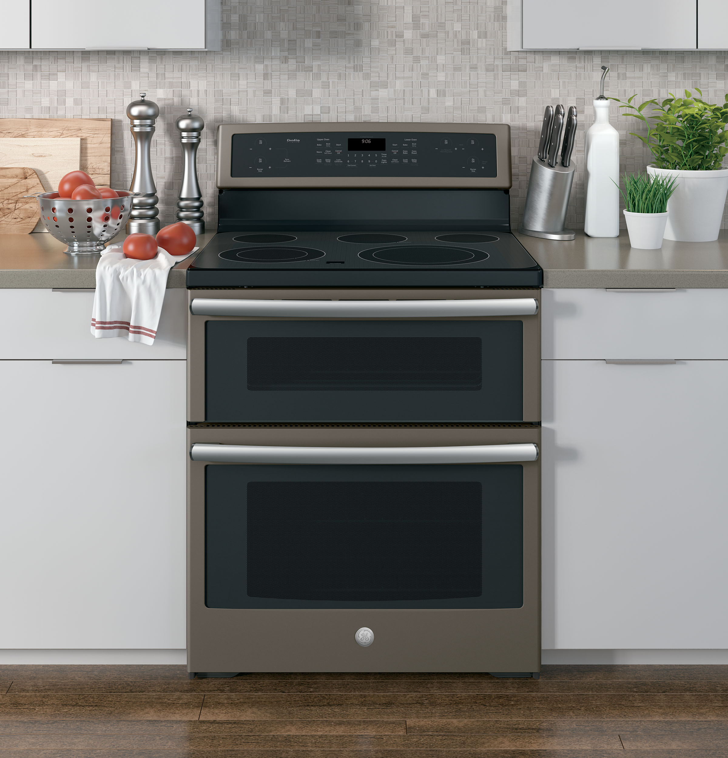 30" Free-Standing Electric Double Oven Convection Range PB960EJES, product image 10 of 13