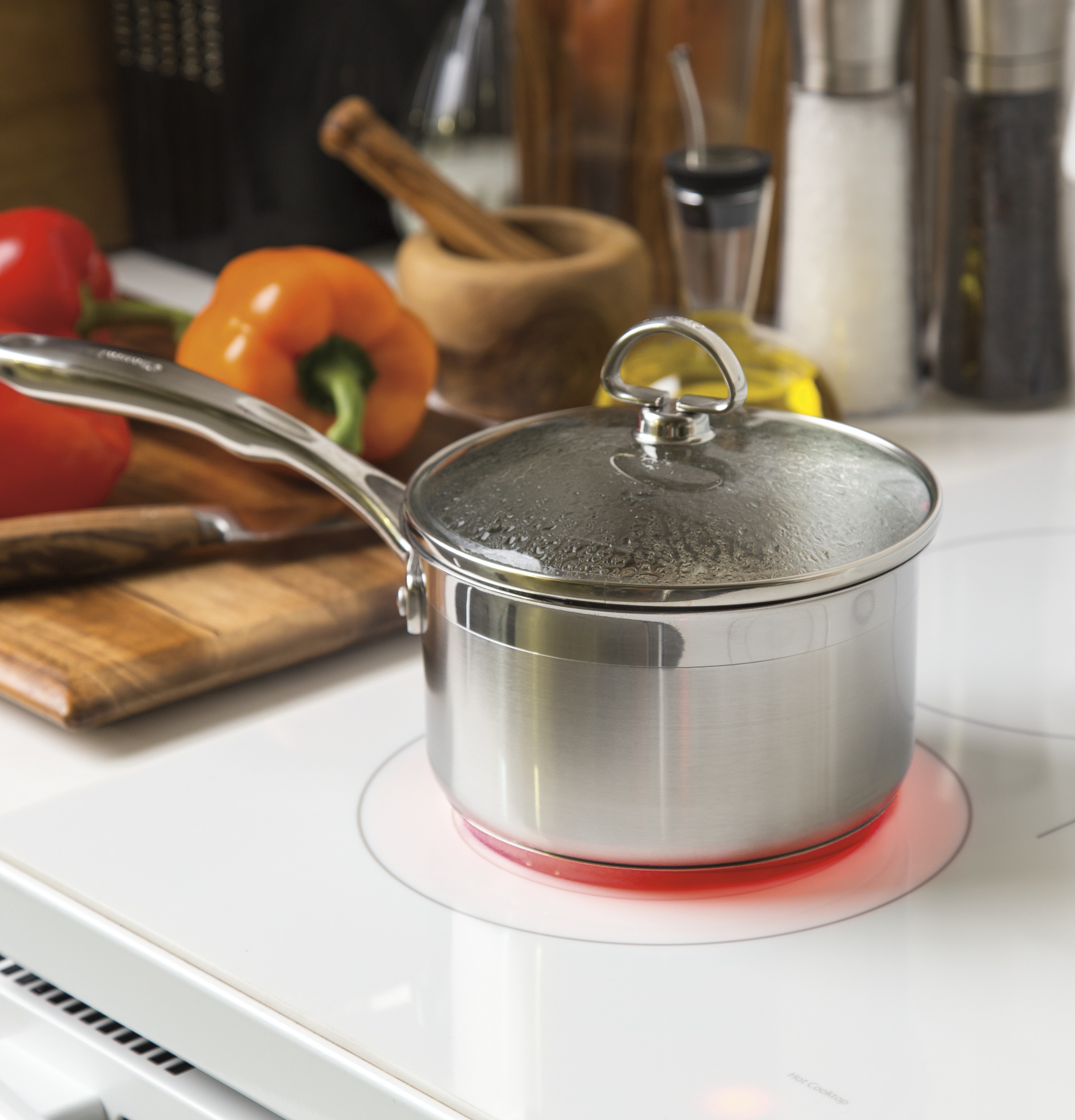 Series 30" Free-Standing Electric Double Oven Convection Range PB960TJWW, product image 10 of 18