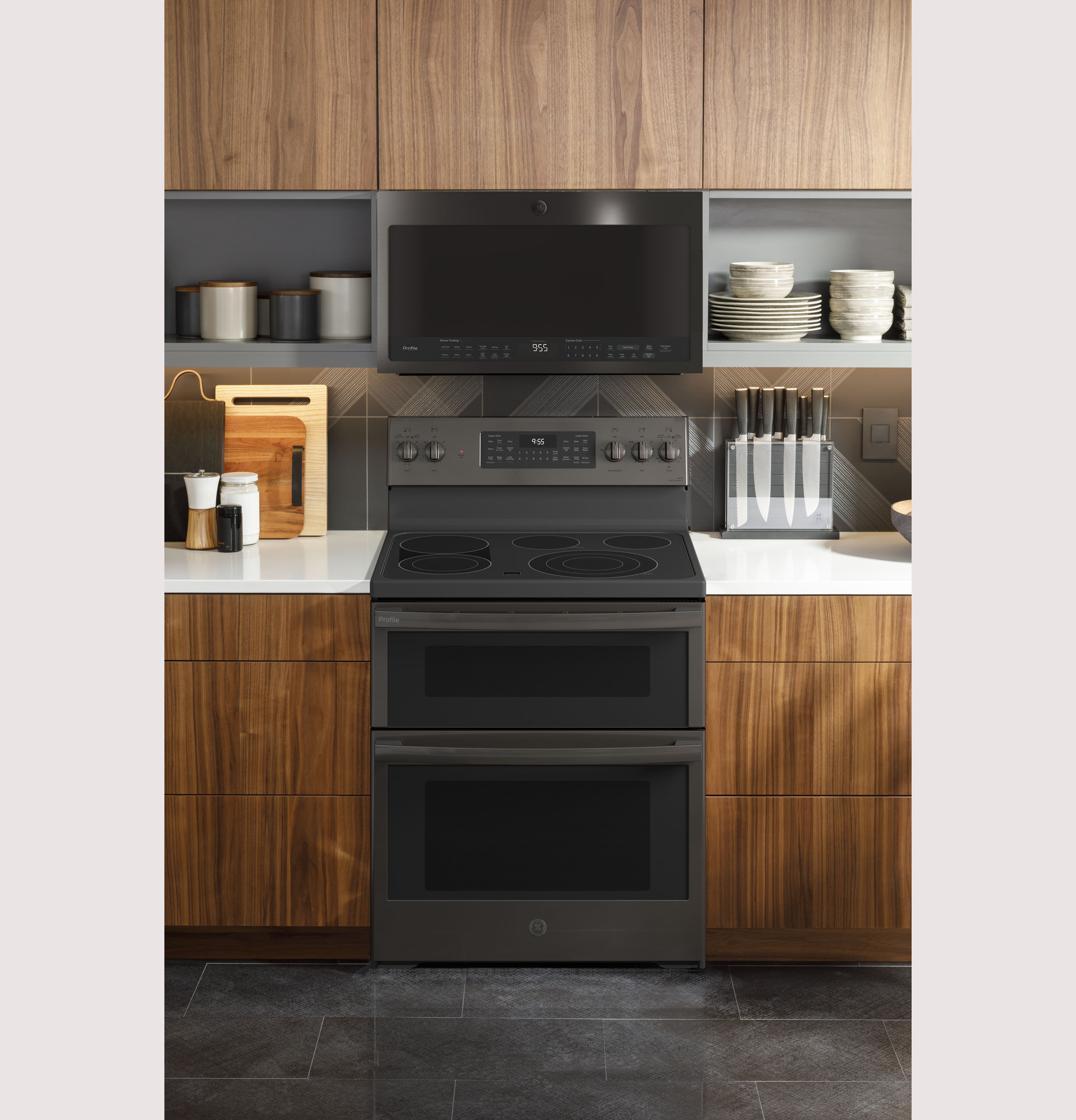30" Smart Free-Standing Electric Double Oven Convection Range with No Preheat Air Fry view 6