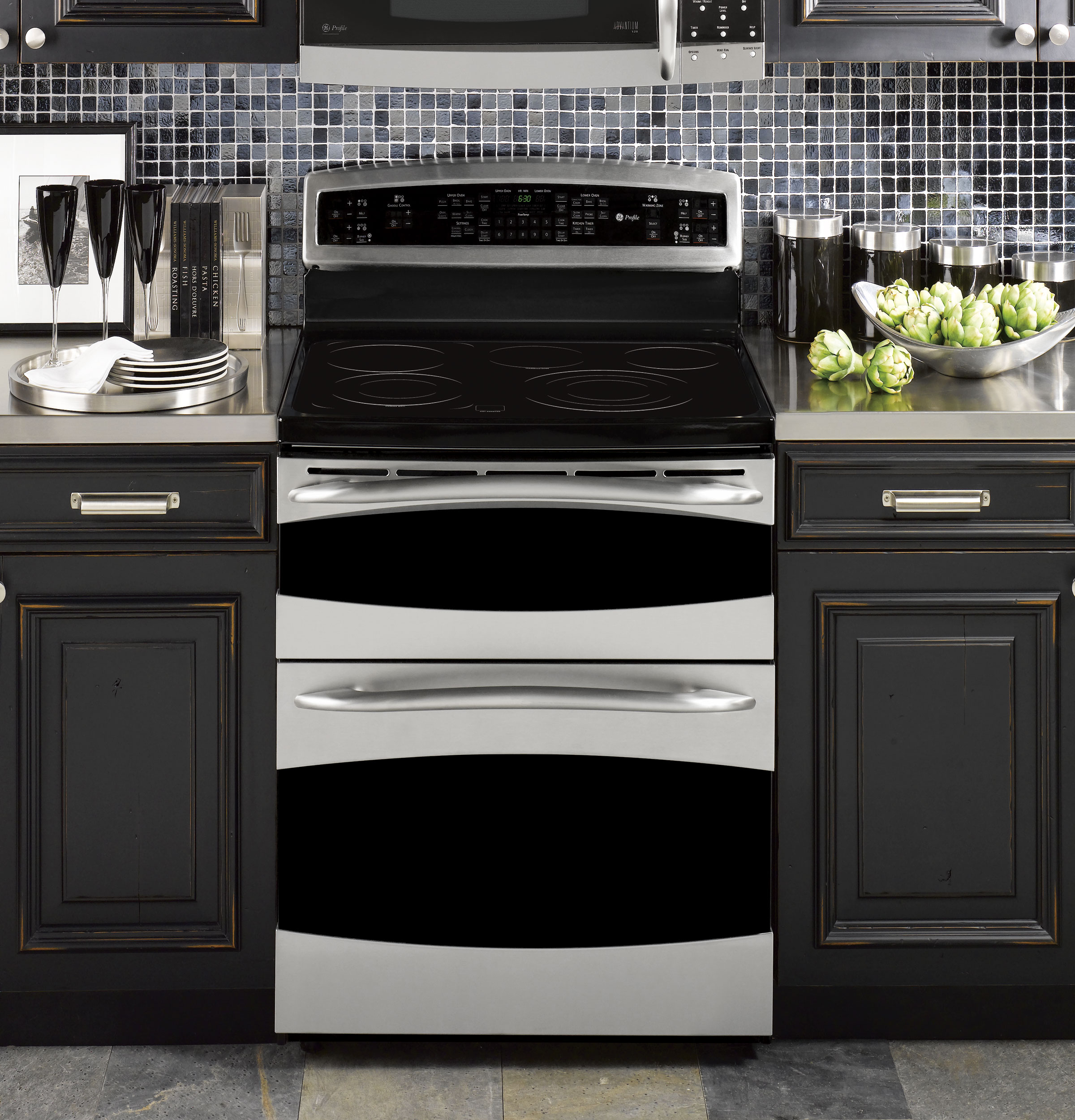 30" Free-Standing Double Oven Range PB978SPSS, product image 3 of 11