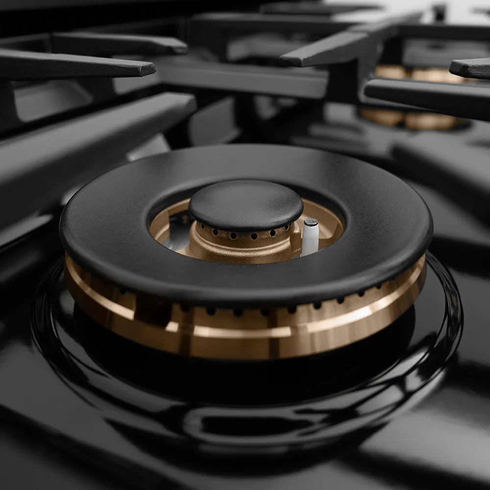 30 In. 4.2 Cu. Ft. Classic Gas Range With 4 Burner Duopro™ Cooktop And Convection Gas Oven In Black Stainless Steel PCGRB30