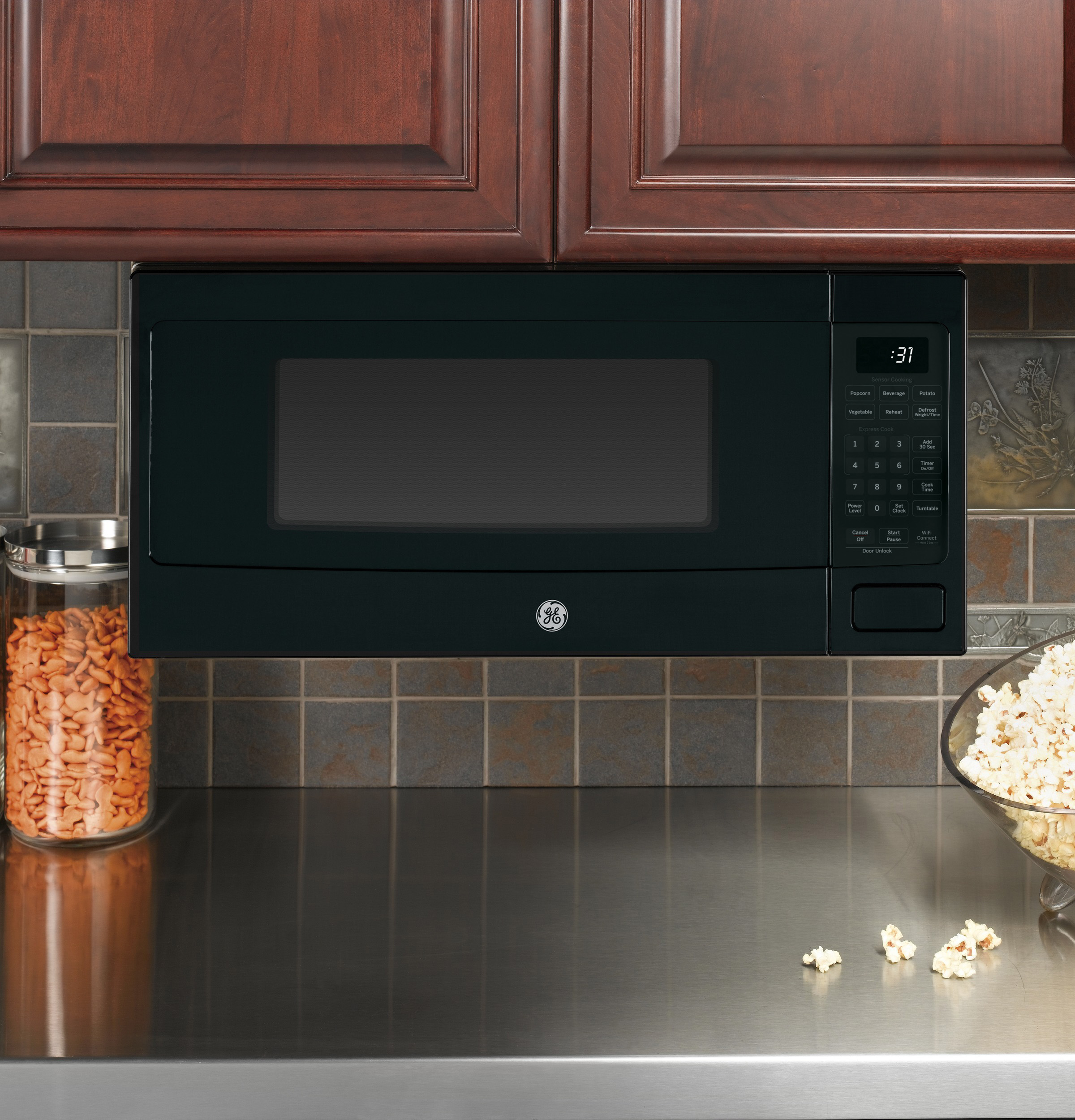 1.1 Cu. Ft. Countertop Microwave Oven view 5