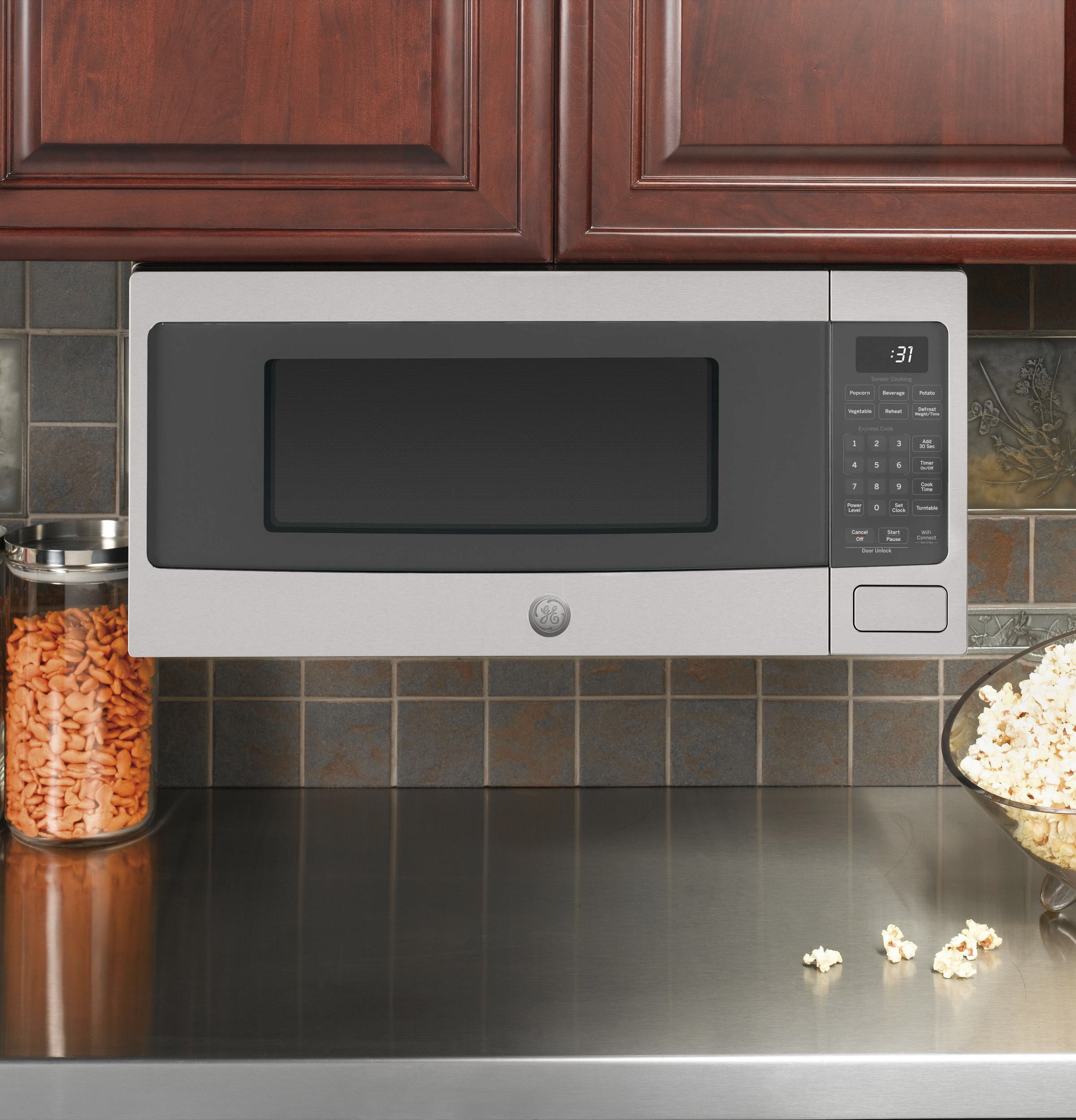 1.1 Cu. Ft. Countertop Microwave Oven view 4