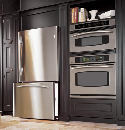 22.2 Cu. Ft. Bottom-Freezer Drawer Refrigerator with Internal Dispenser PDS22SISLSS