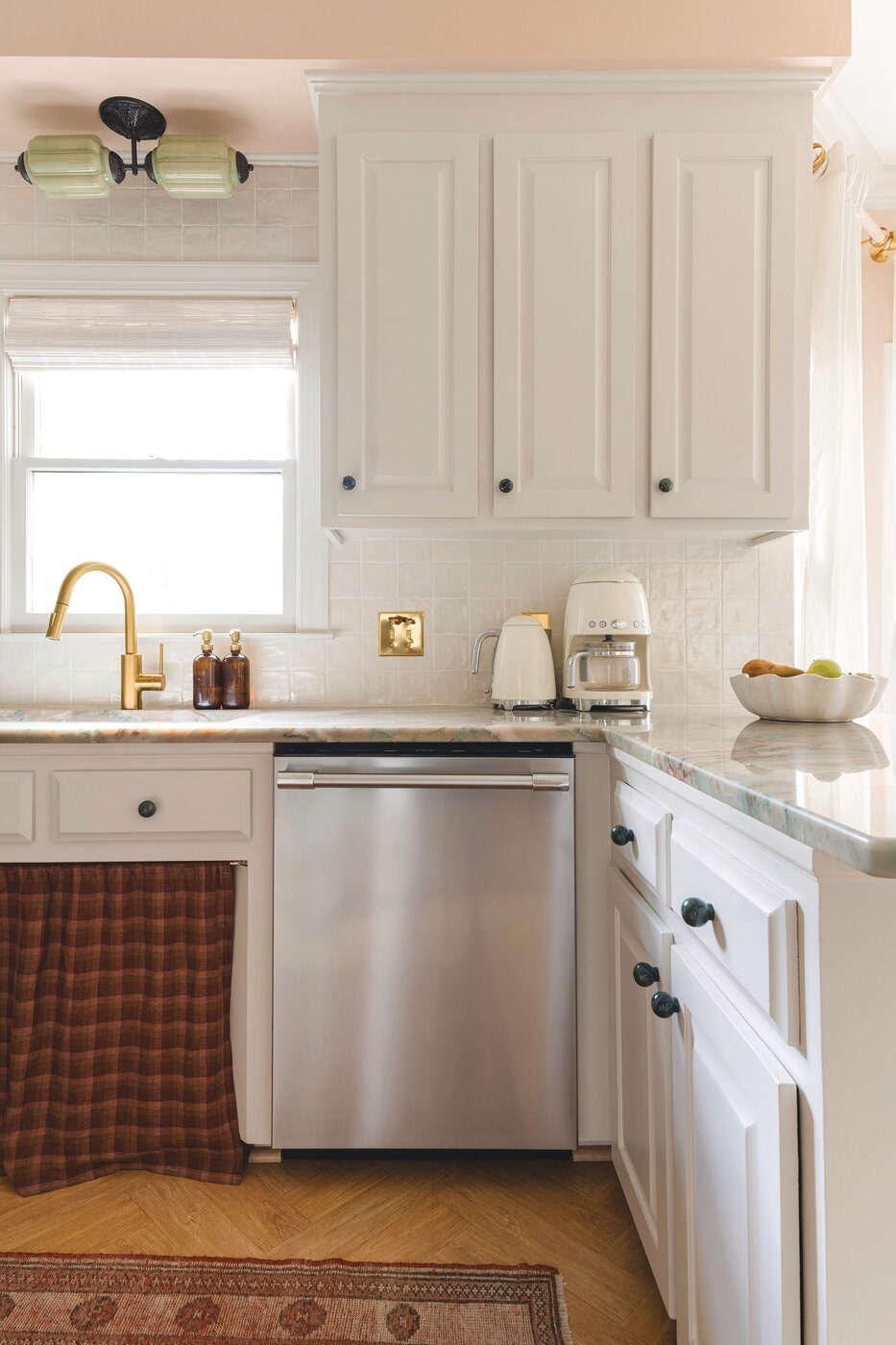 Built-In Dishwashers view 8