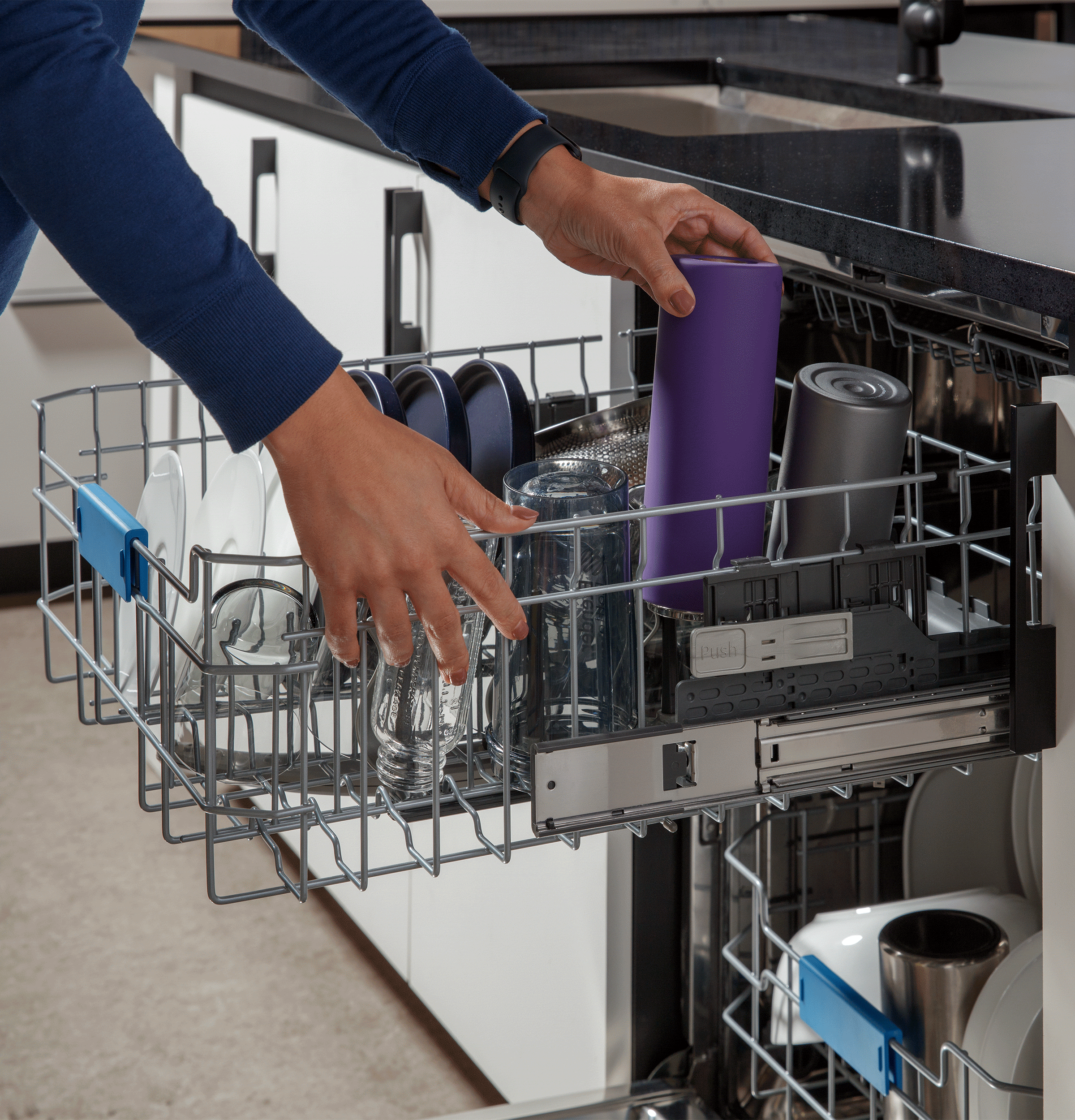Smart UltraFresh System Dishwasher with Microban Antimicrobial Technology with Deep Clean Washing 3rd Rack, 42 dBA view 33