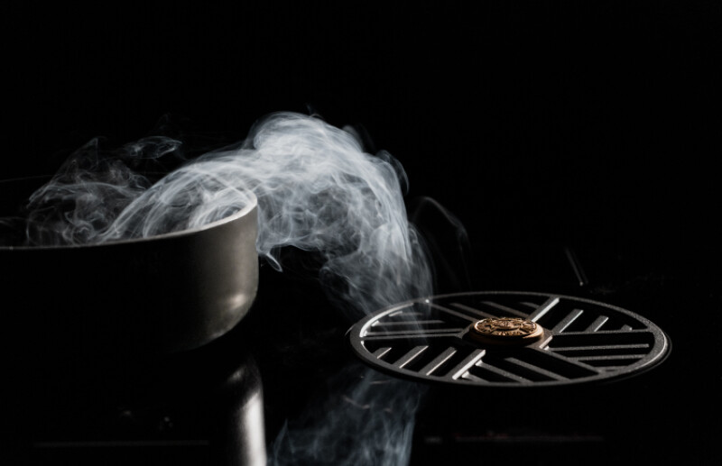36" Induction downdraft cooktop black glass PE364IDDNET