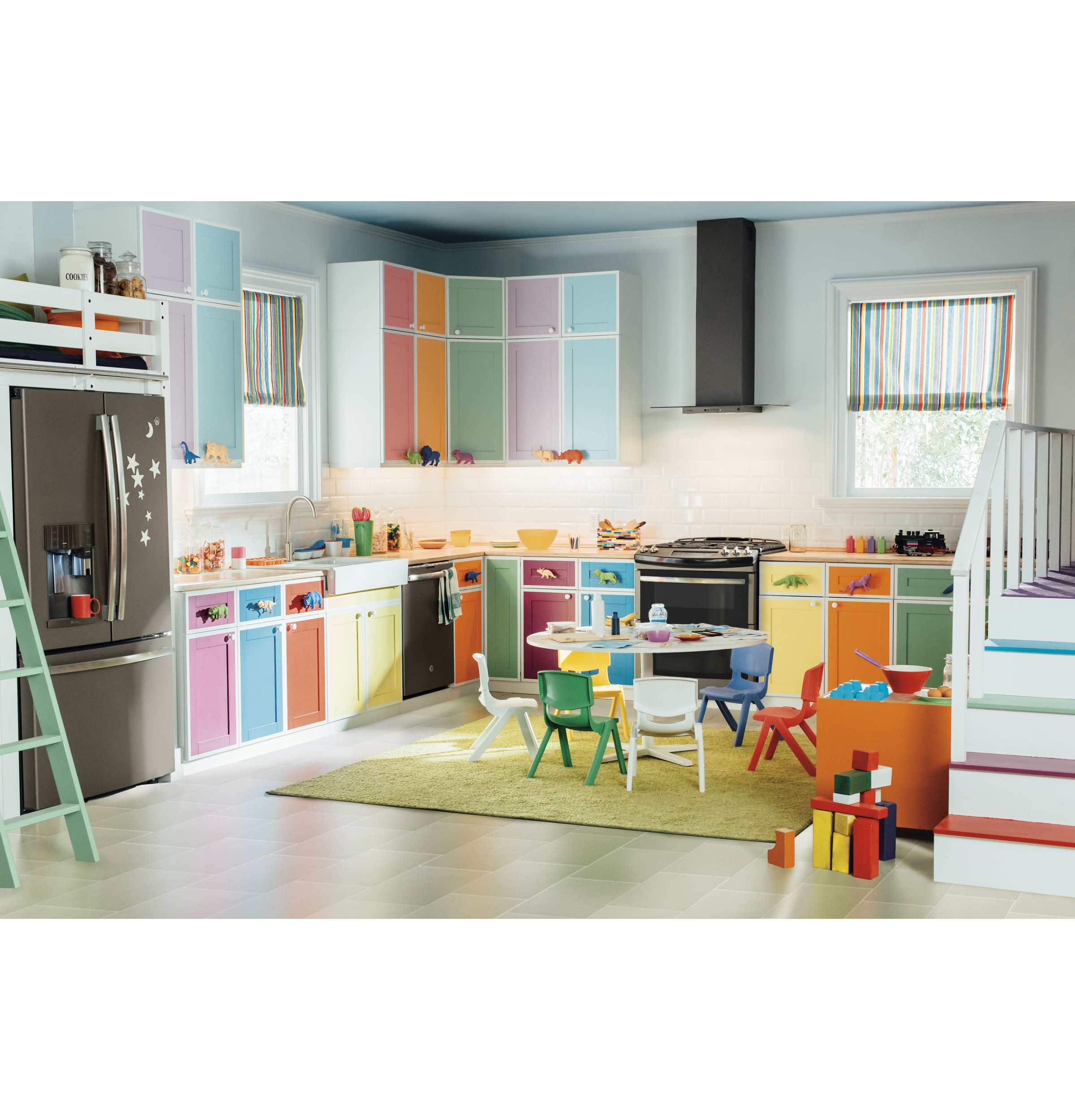 Series 27.7 Cu. Ft. French-Door Refrigerator with Keurig K-Cup Brewing System PFE28PMKES