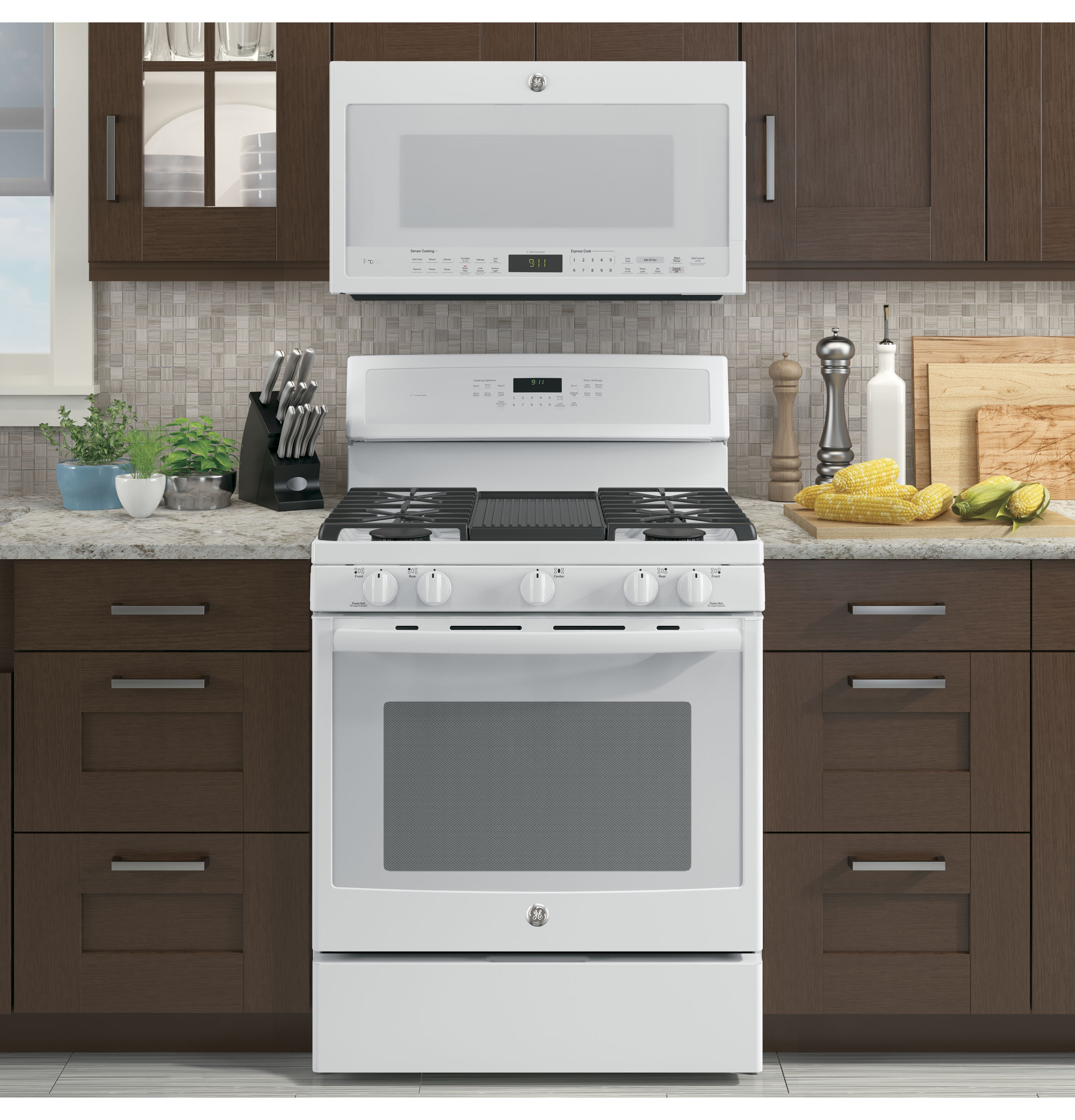 Series 30" Free-Standing Gas Convection Range PGB911DEJWW, product image 11 of 23