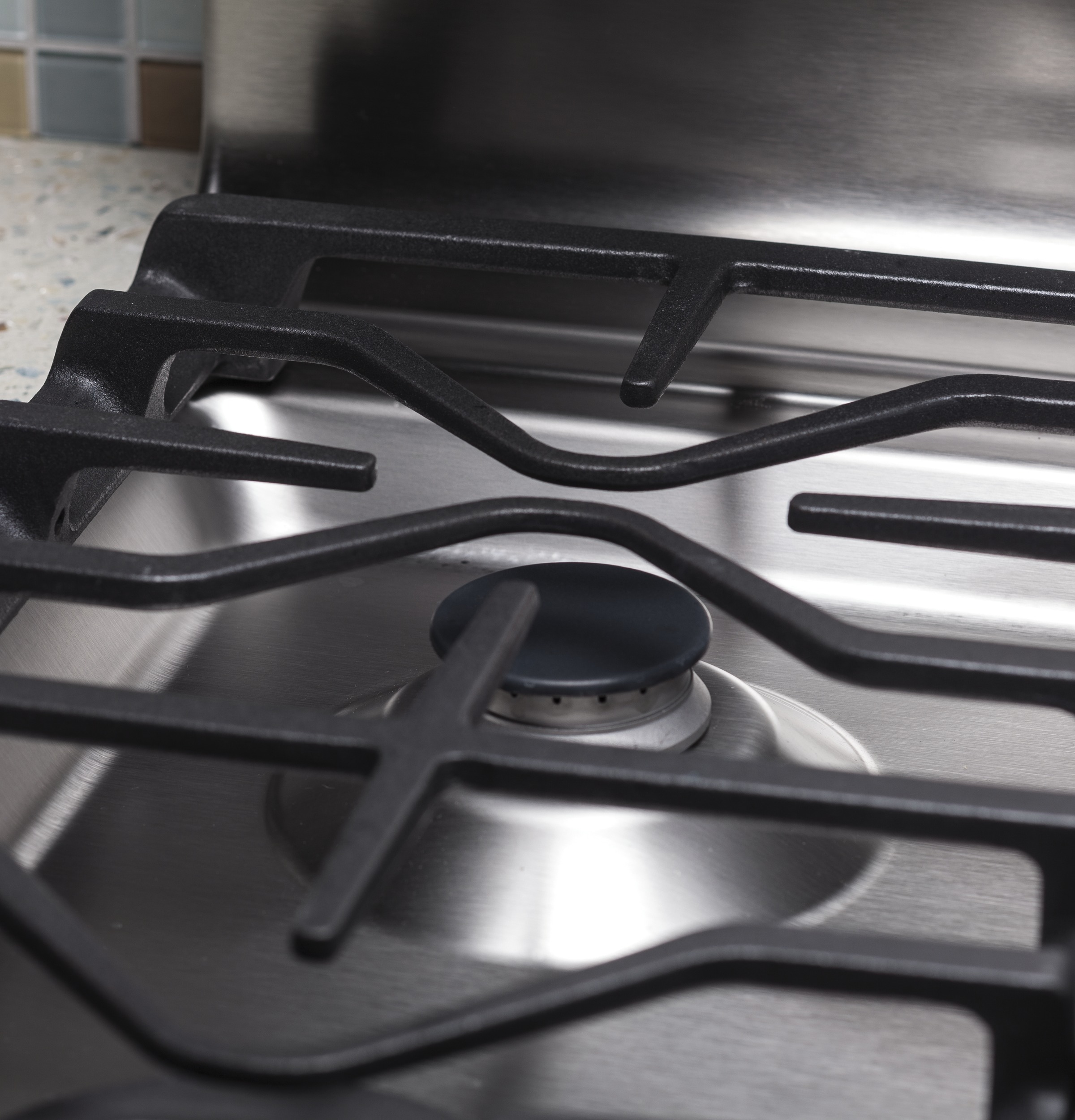 Series 30" Free-Standing Gas Convection Range with Warming Drawer PGB940ZEJSS, product image 16 of 25