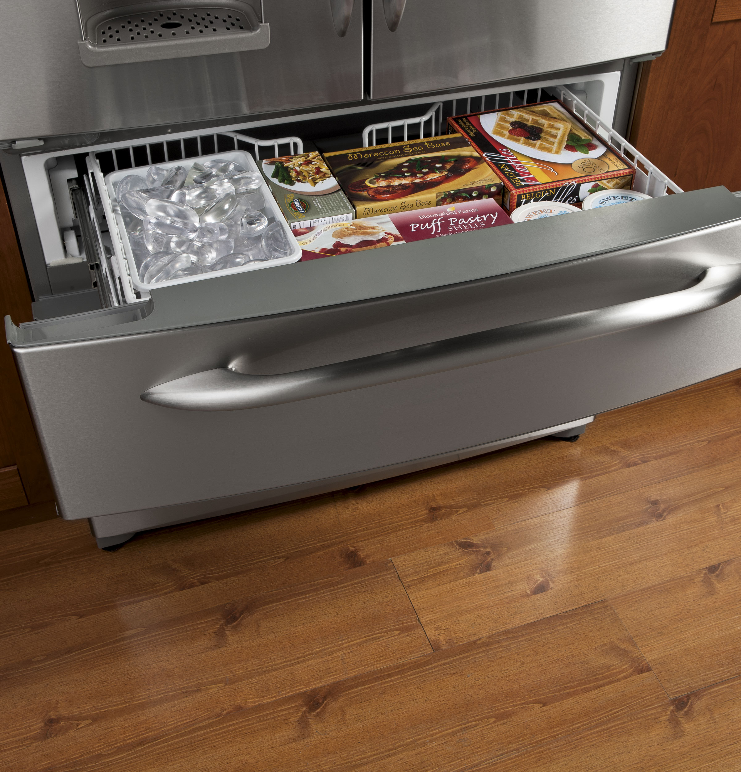 Series 20.7 Cu. Ft. Refrigerator with Armoire Styling PGCS1RKZSS