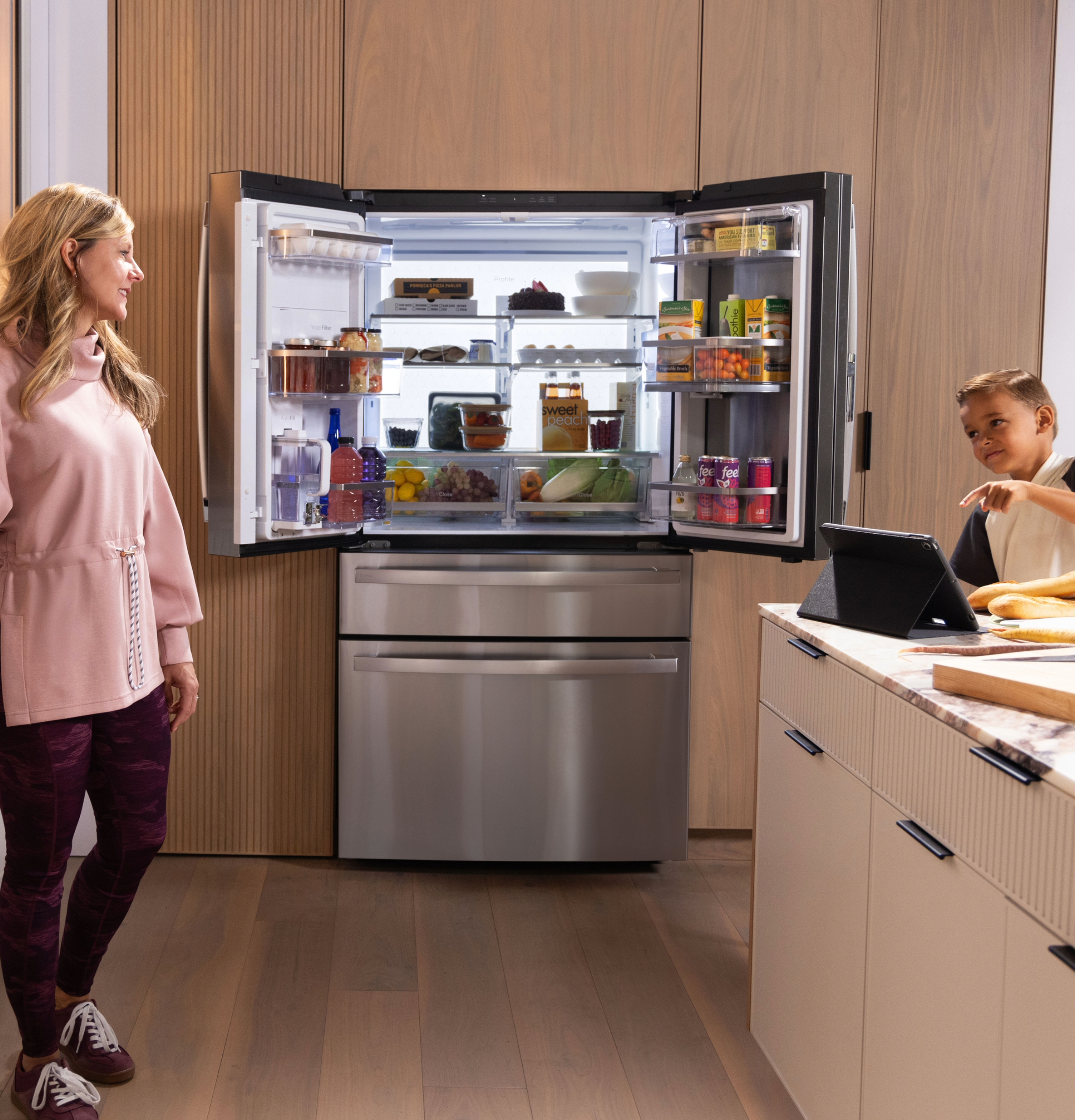 29 Cu. Ft. Smart Fingerprint Resistant 4-Door French-Door Refrigerator with Door In Door view 6
