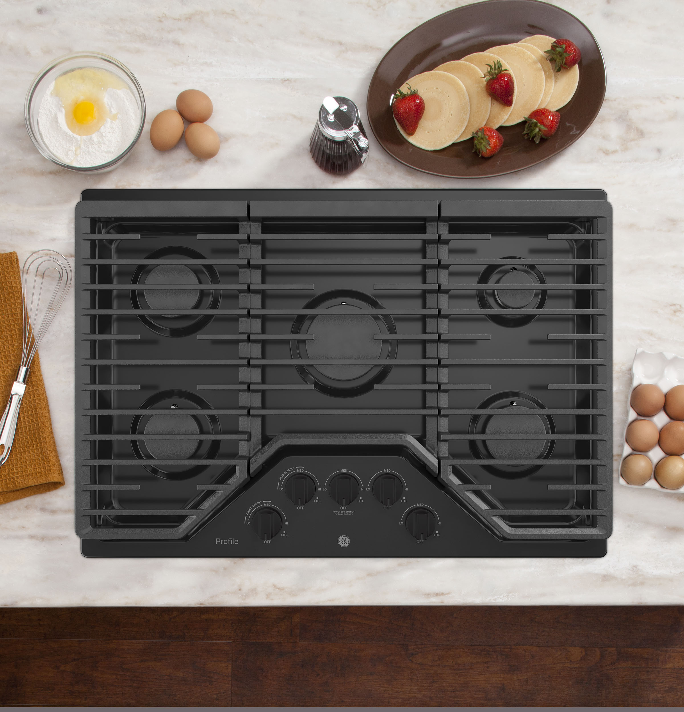30" Built-In Gas Cooktop with 5 Burners PGP7030DLBB