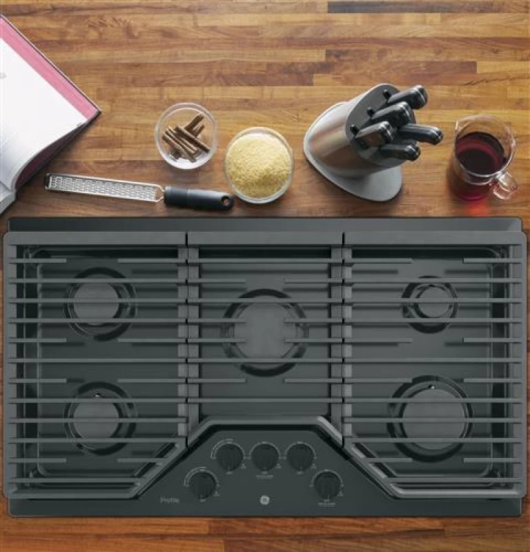 36" Built-In Gas Cooktop PGP7036DLBB