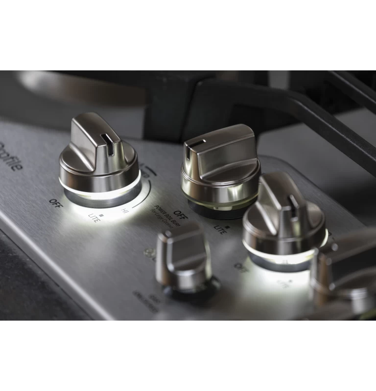30" Built-In Tri-Ring Gas Cooktop with 5 Burners and Included Extra-Large Integrated Griddle PGP9030SLSS
