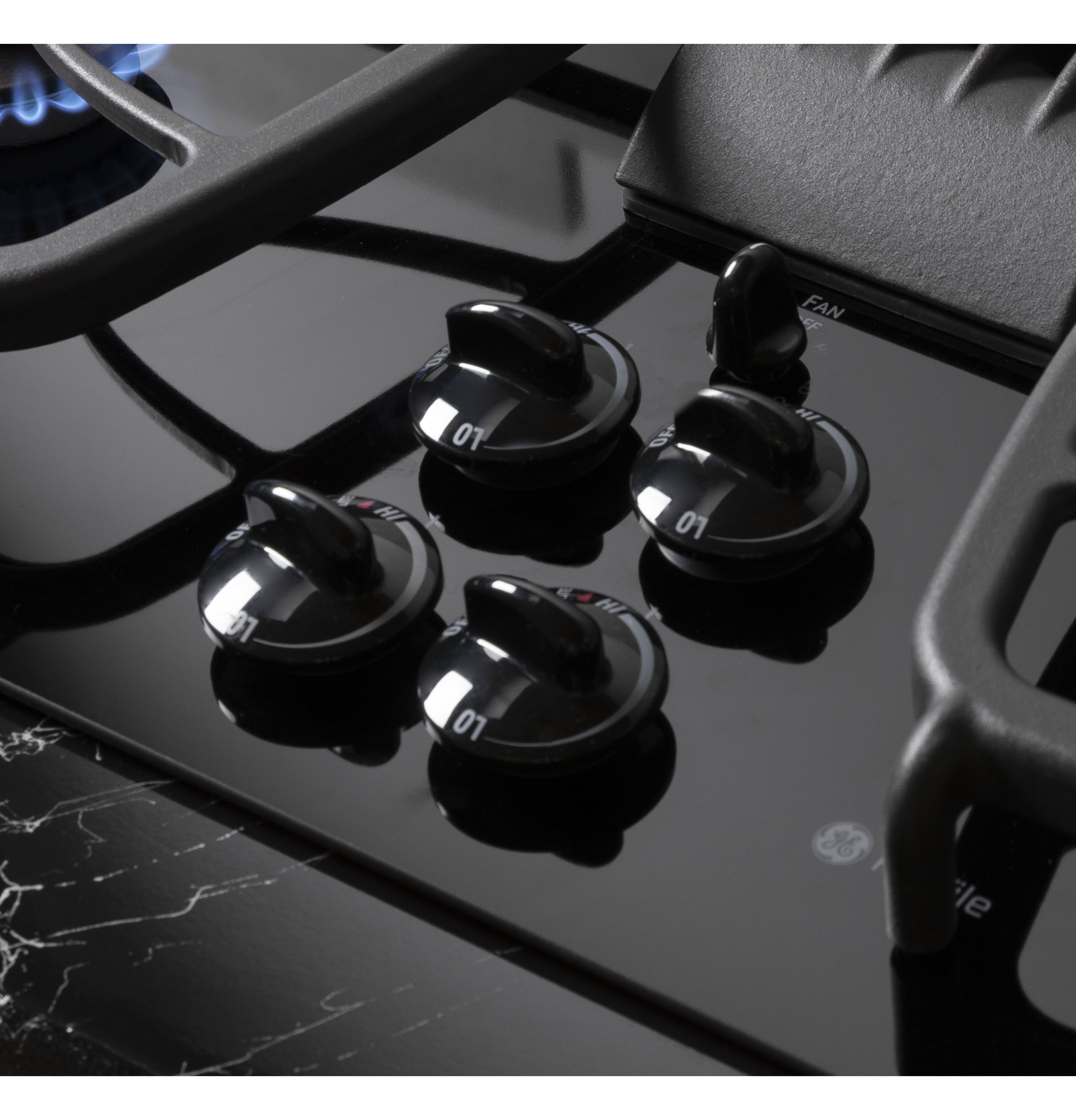 30" Built-In Gas Downdraft Cooktop view 7