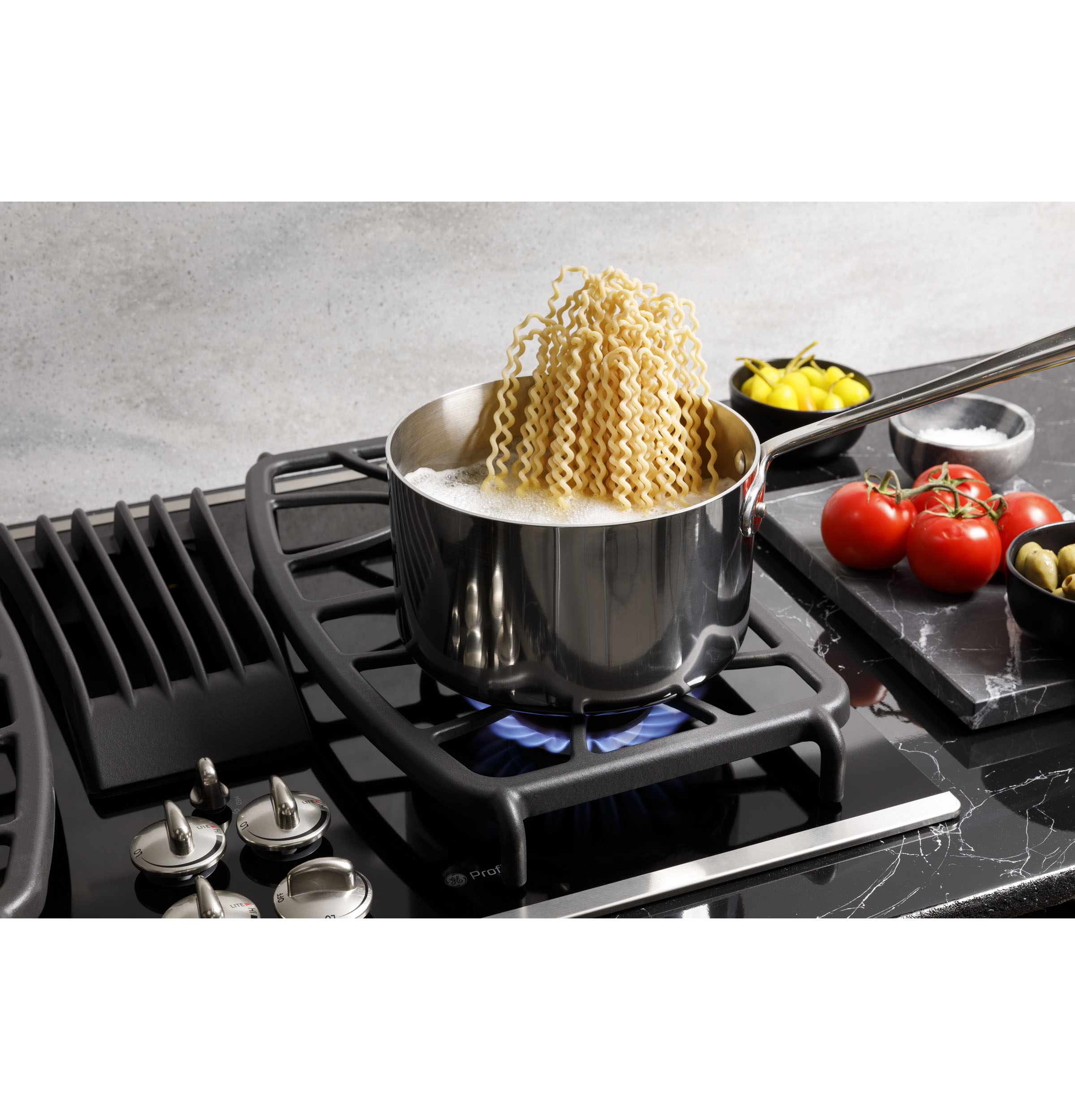 30" Built-In Gas Downdraft Cooktop view 5