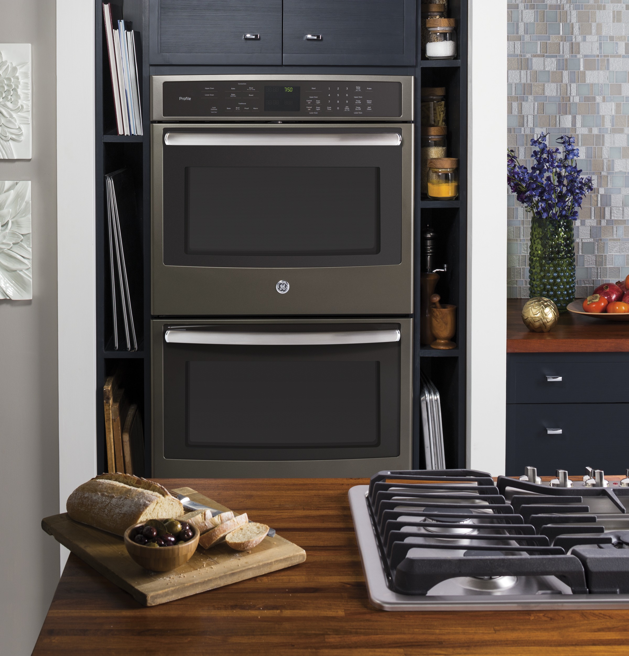 Series 36" Built-In Gas Cooktop view 10