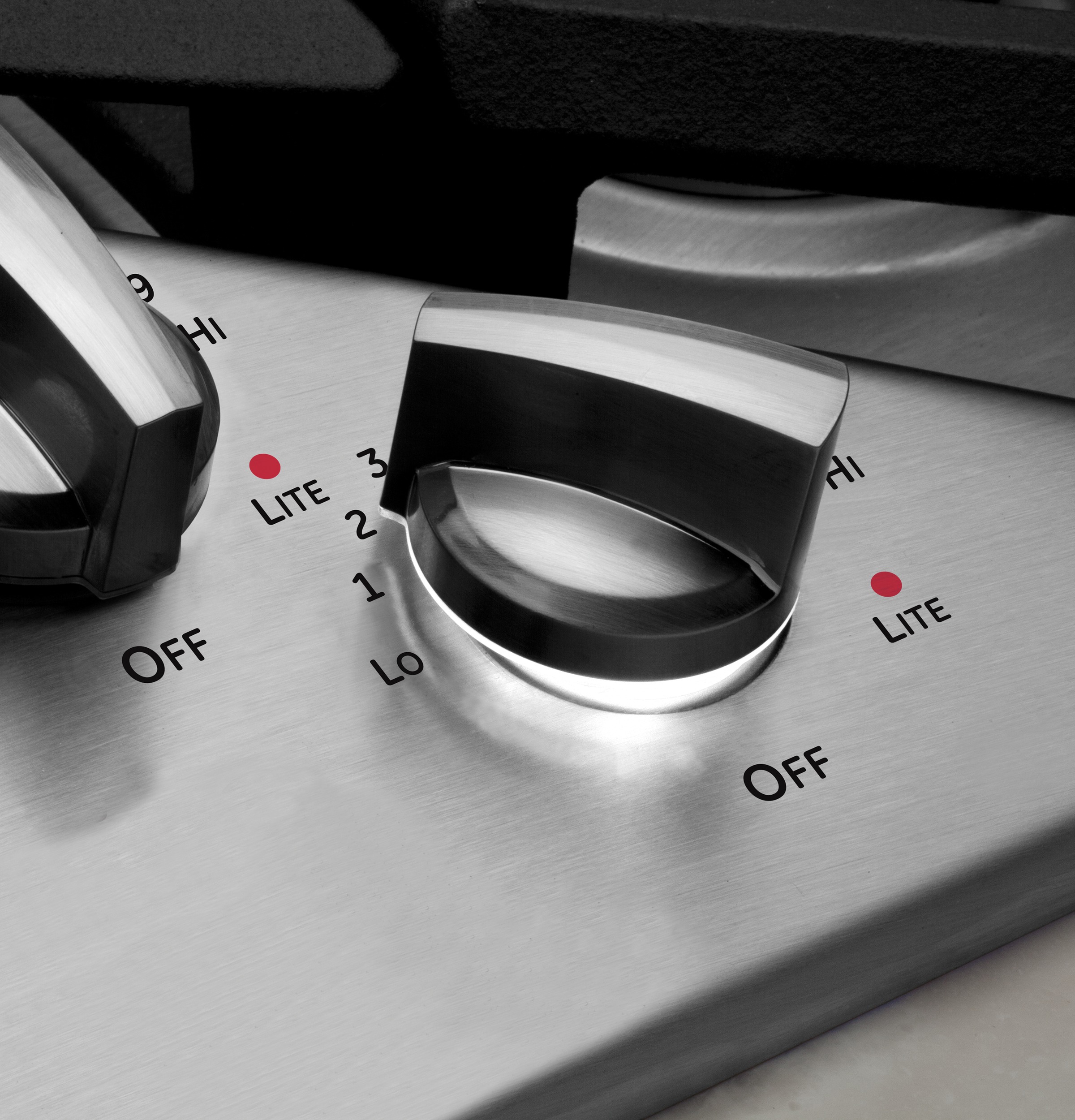 Series 36" Built-In Gas Cooktop view 13