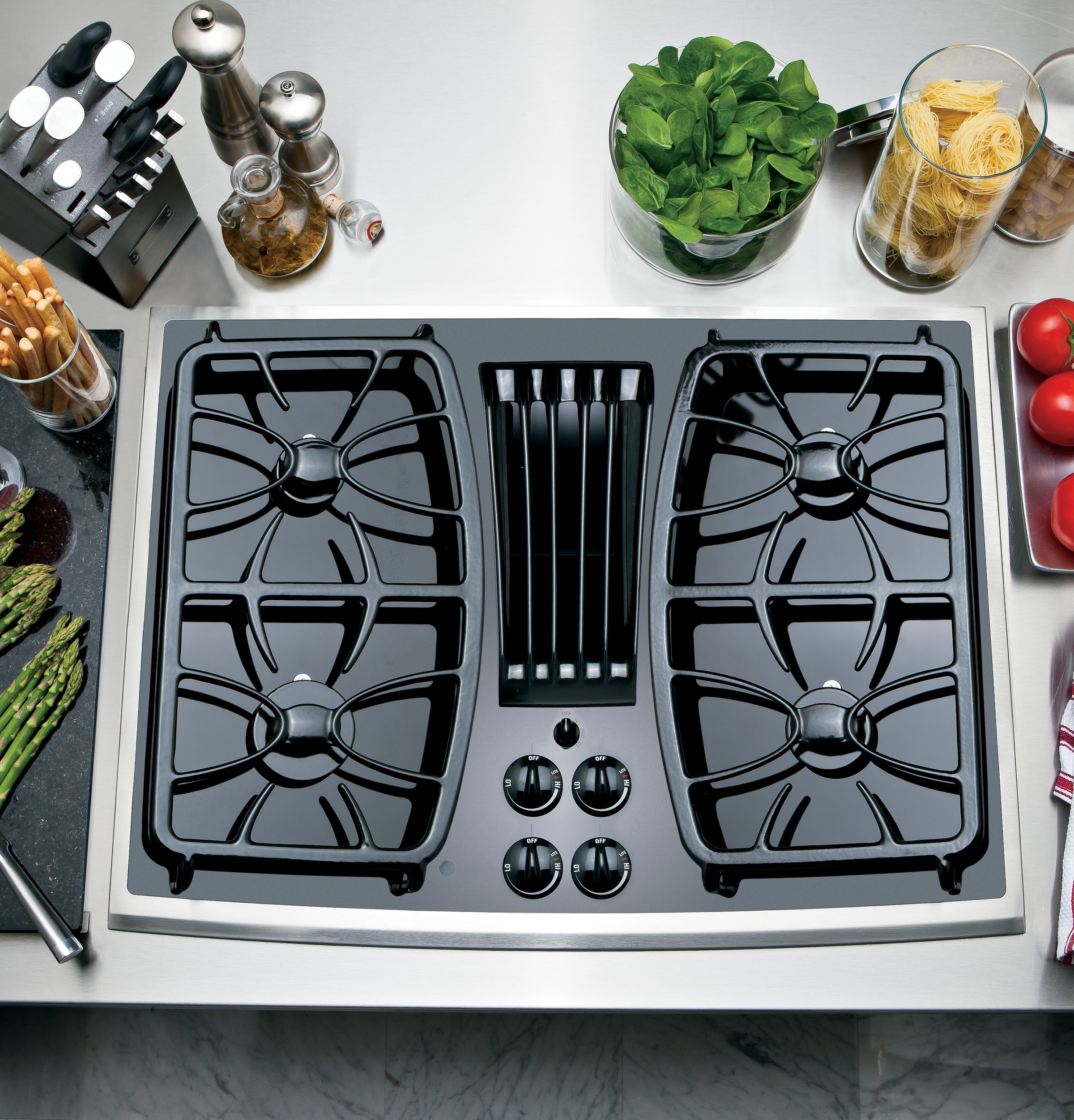 Series 30" Built-In Gas Downdraft Cooktop PGP989SNSS