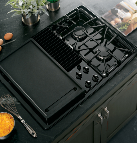 Built-In Downdraft Gas Modular Cooktop PGP990DENBB