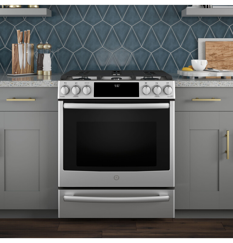 30" Smart Slide-In Front-Control Gas Range PGS930SELSS, product image 6 of 23