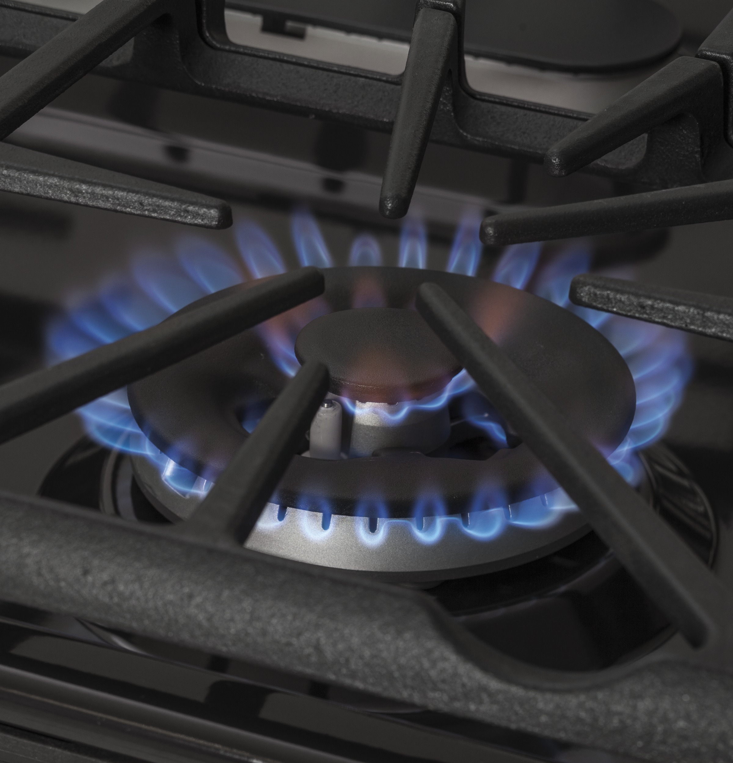 Series 30" Slide-In Front Control Double Oven Gas Range PGS950EEFES, product image 9 of 13