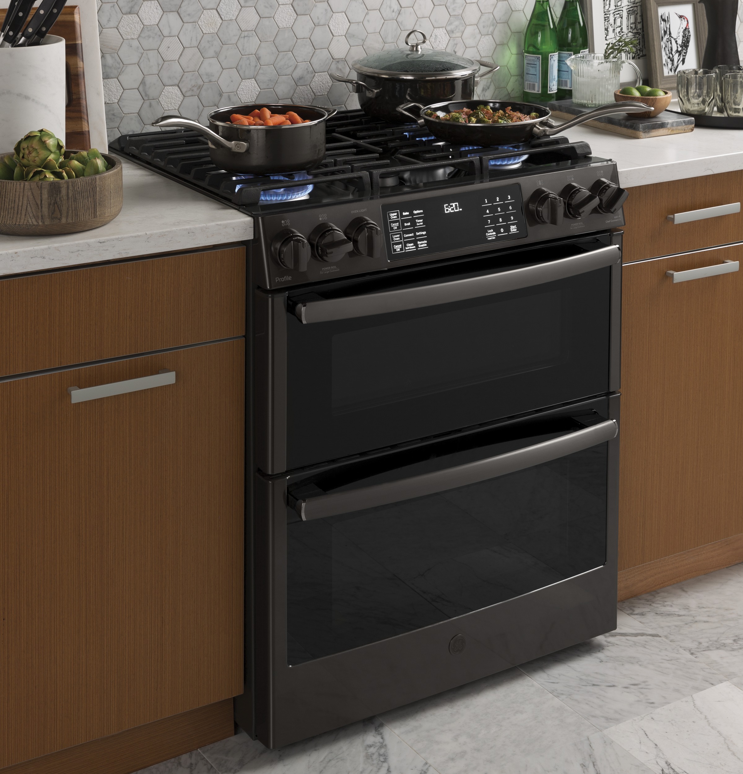 30" Smart Slide-In Front-Control Gas Double Oven Convection Range PGS960BELTS