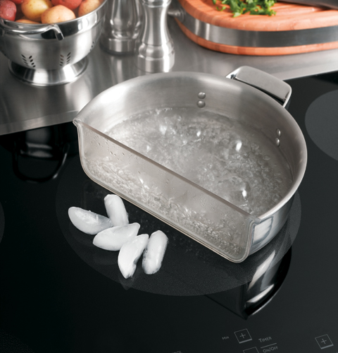 Series 30" Electric Induction Cooktop PHP900DMBB