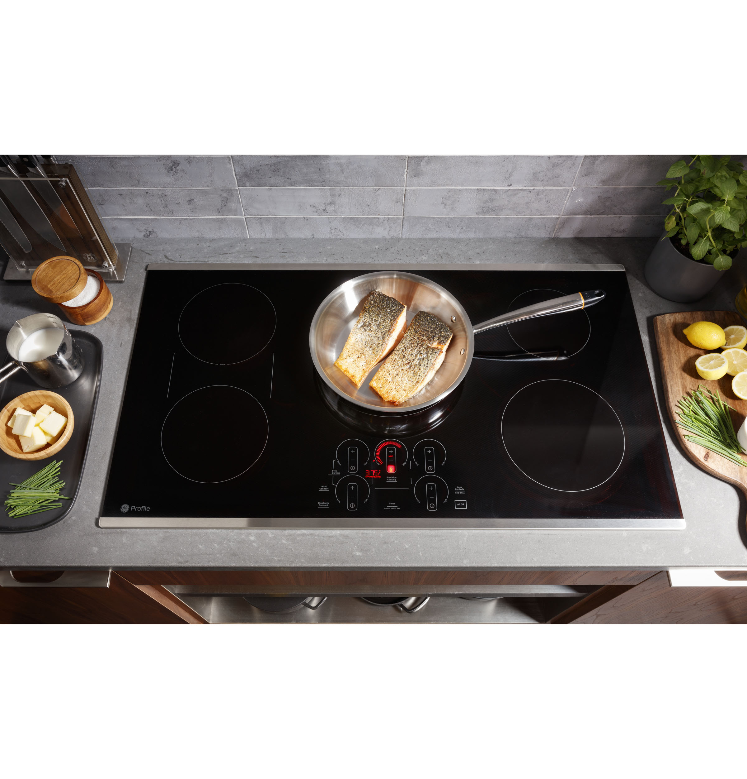 30" Built-In Touch Control Induction Cooktop view 17