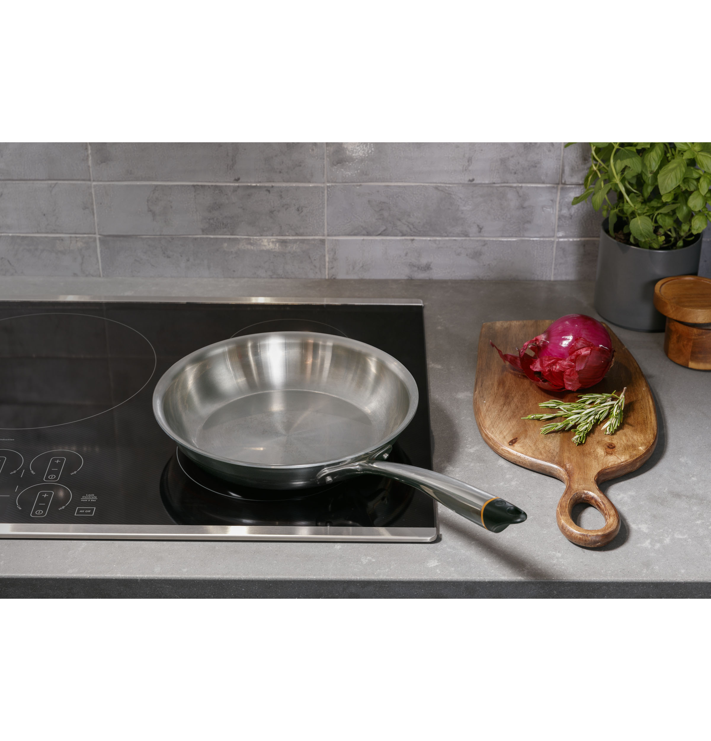 30" Built-In Touch Control Induction Cooktop view 13