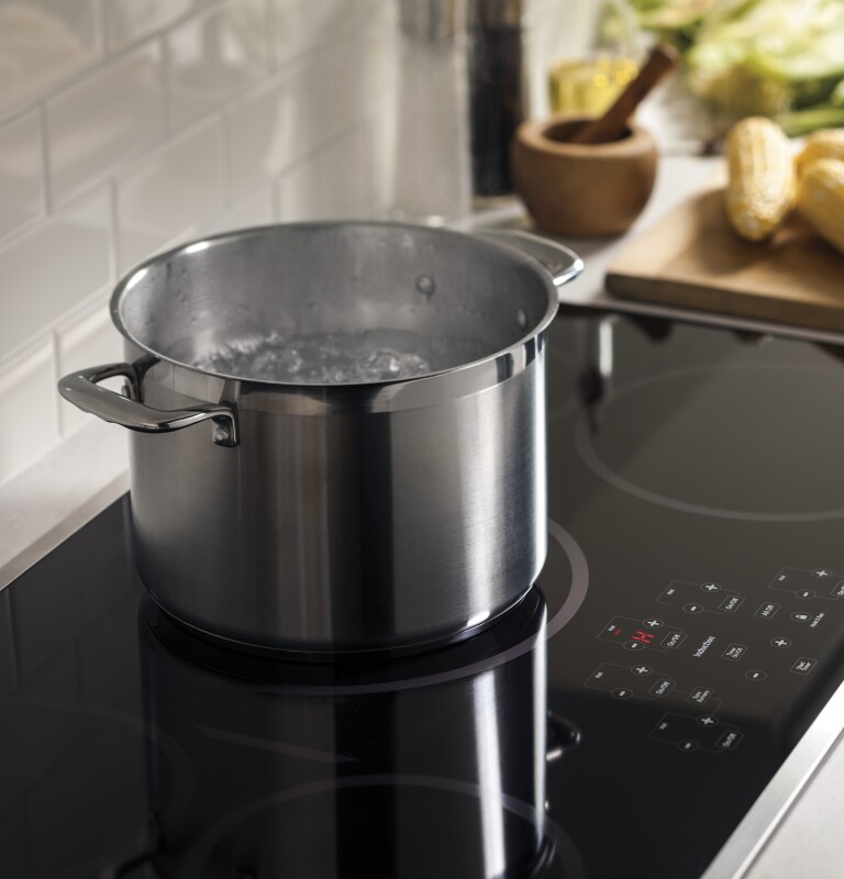 36" Built-In Touch Control Induction Cooktop PHP9036DJBB