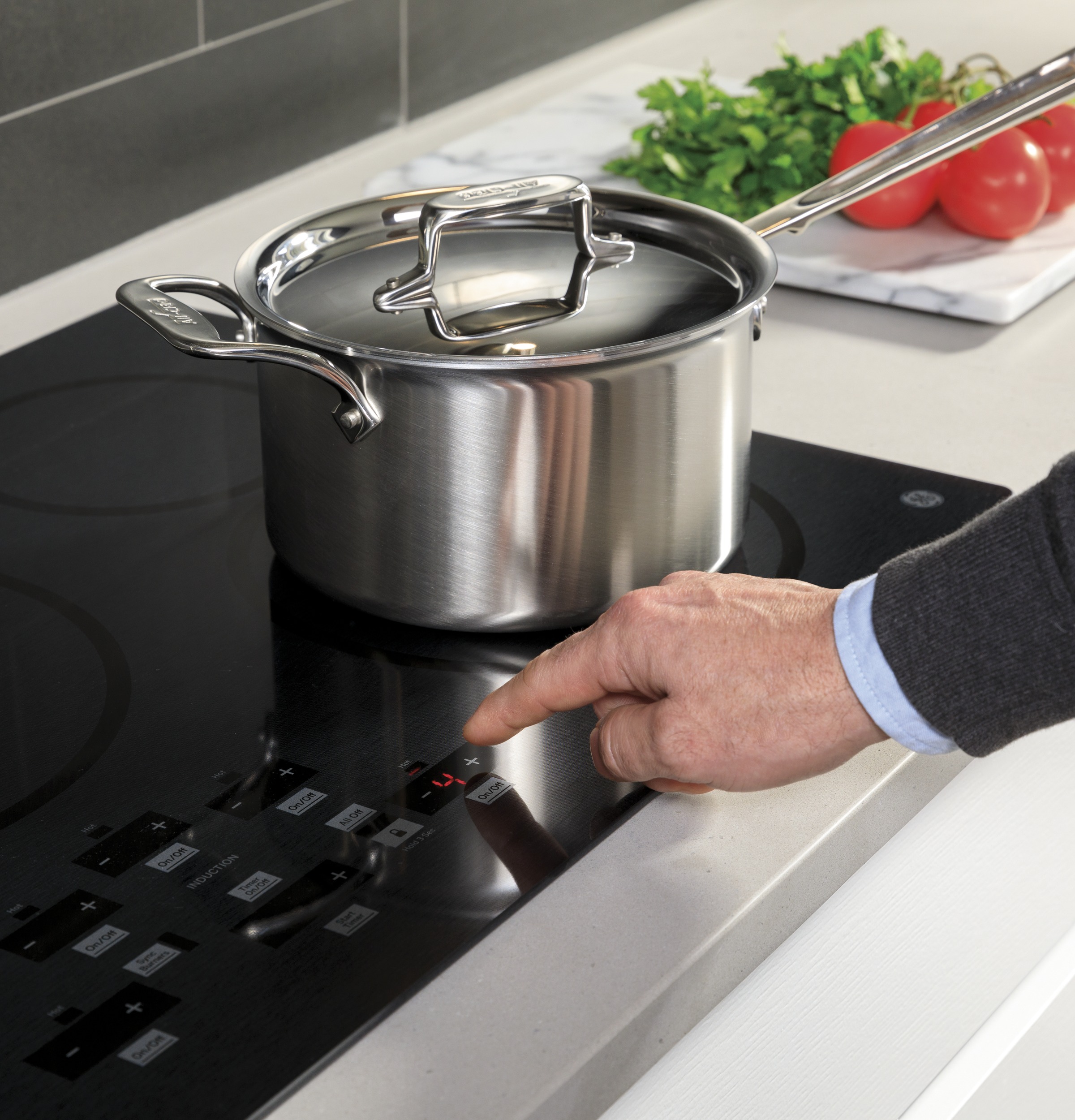 36" Built-In Touch Control Induction Cooktop PHP9036SJSS