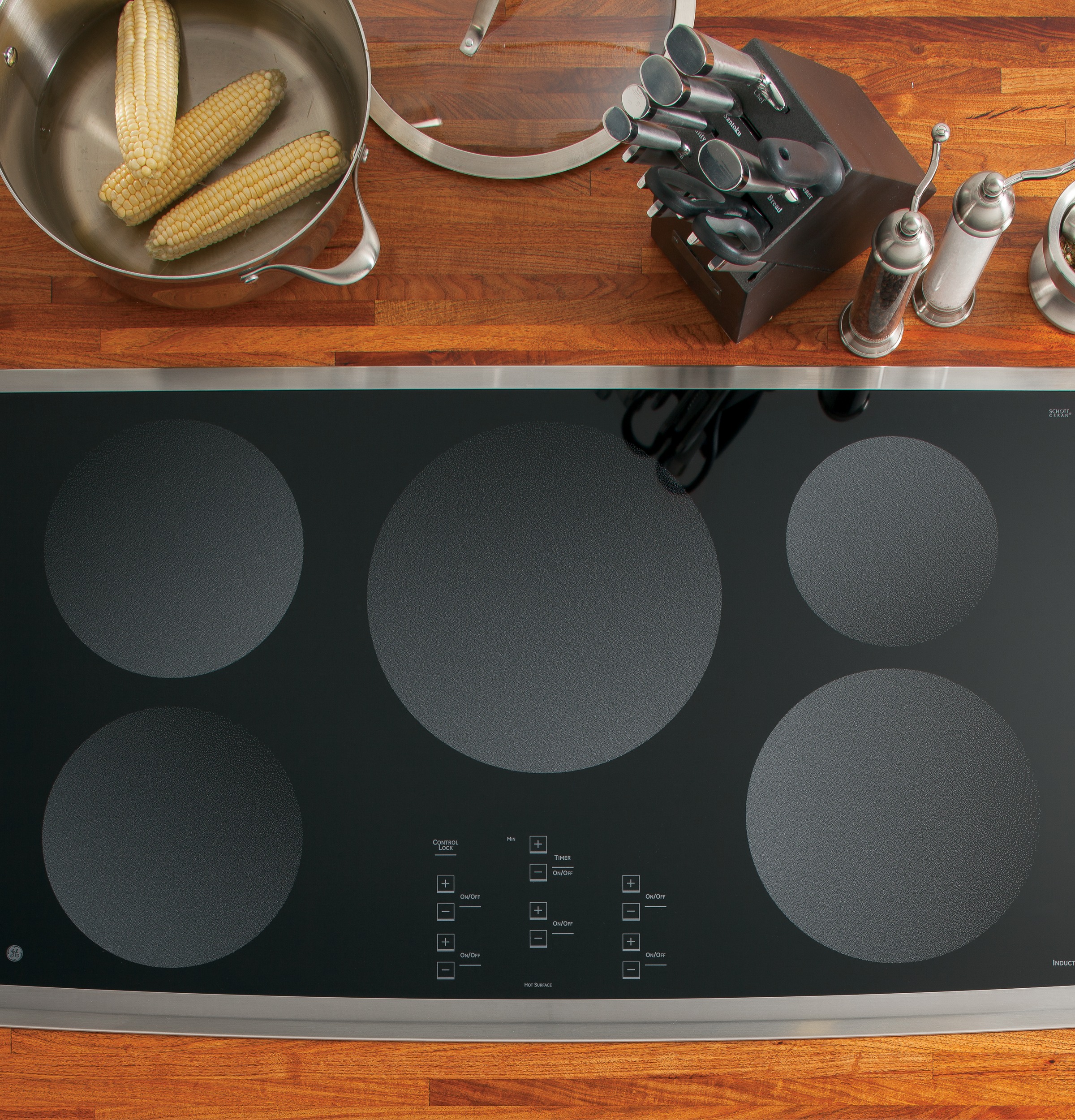 Series 36" Electric Induction Cooktop PHP960SMSS