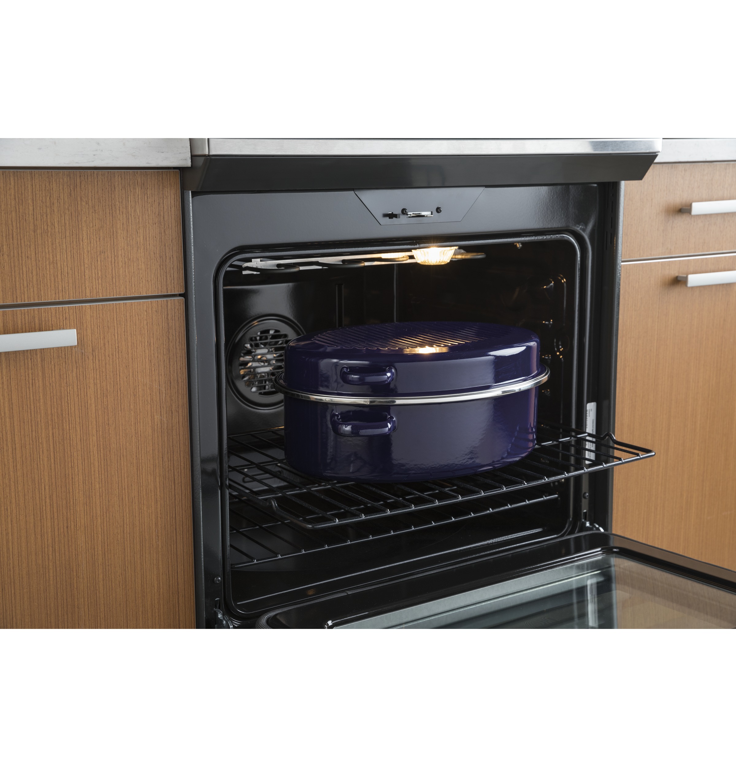 30" Smart Slide-In Front-Control Induction and Convection Range PHS930BLTS