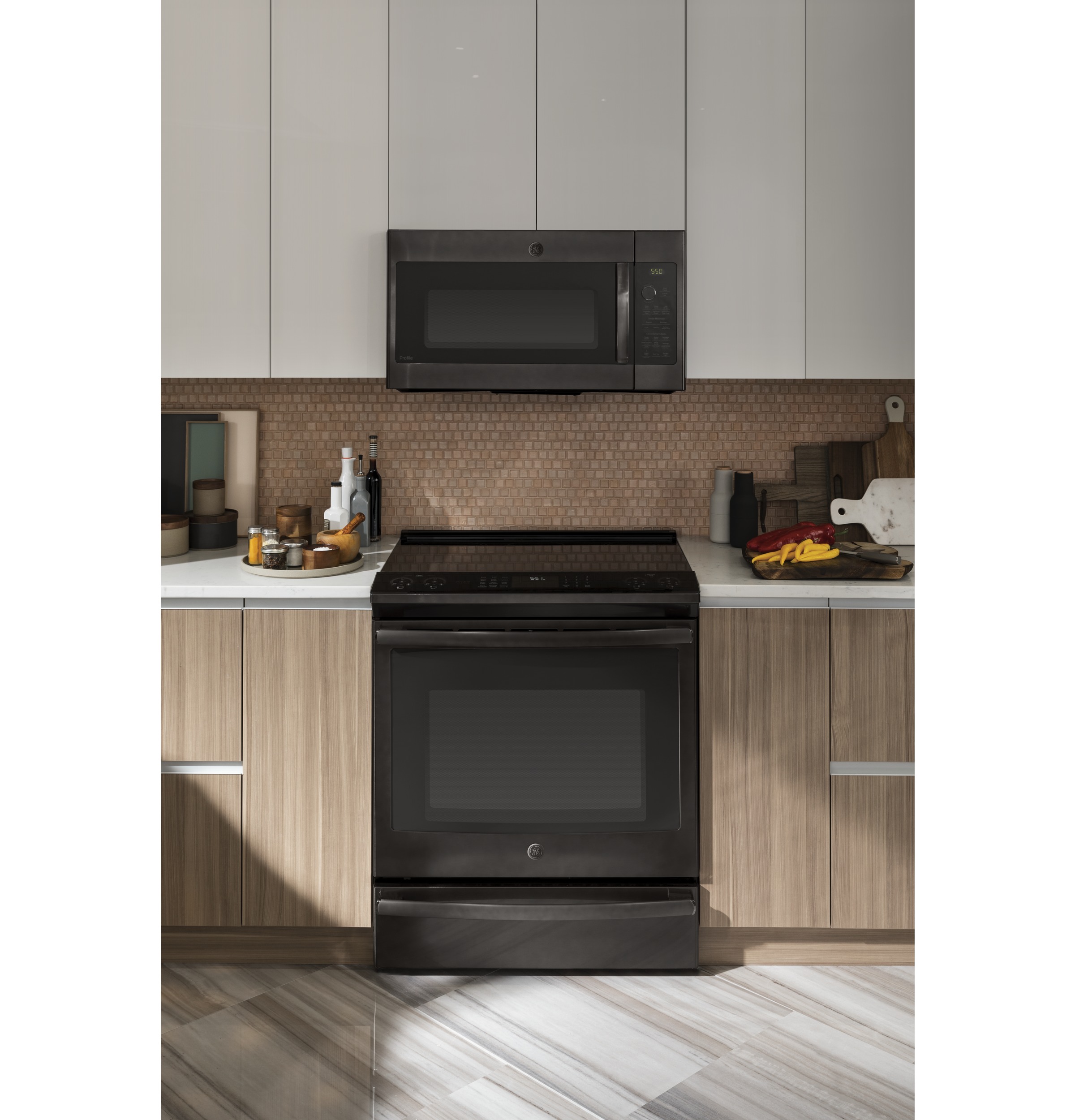 30" Smart Slide-In Front-Control Induction and Convection Range PHS930BLTS