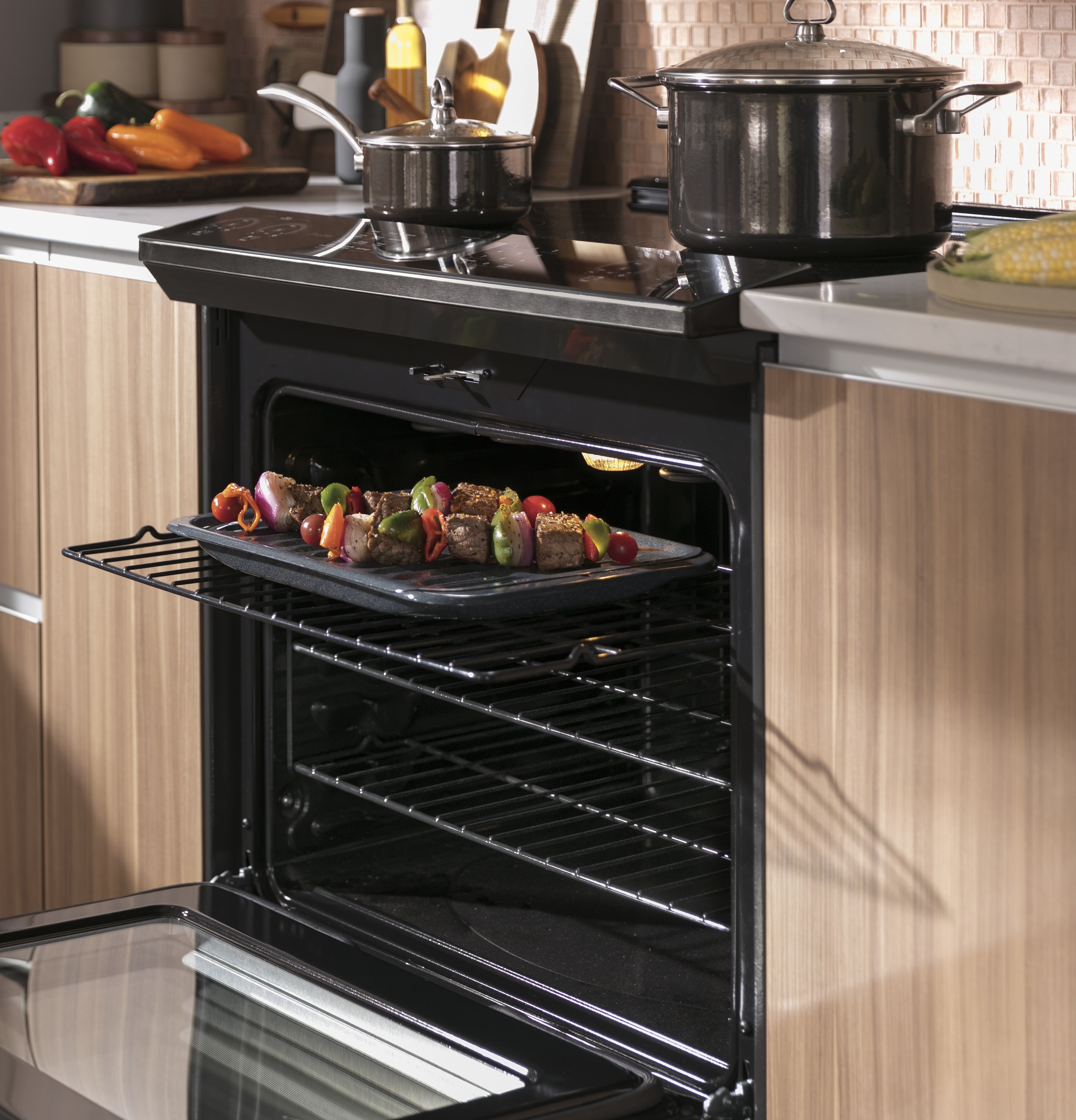 30" Smart Slide-In Front-Control Induction and Convection Range PHS930BLTS