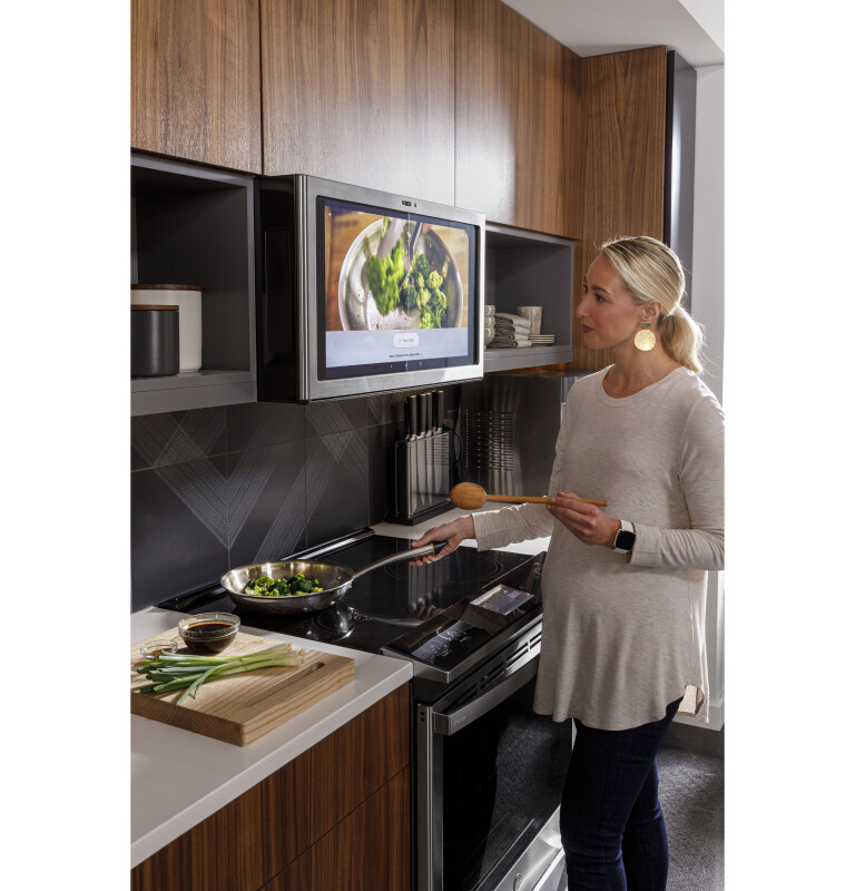 30" Smart Slide-In Fingerprint Resistant Front-Control Induction and Convection Range with No Preheat Air Fry view 13