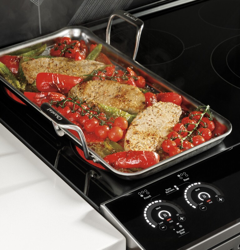 30" Smart Slide-In Fingerprint Resistant Front-Control Induction and Convection Range with No Preheat Air Fry view 7