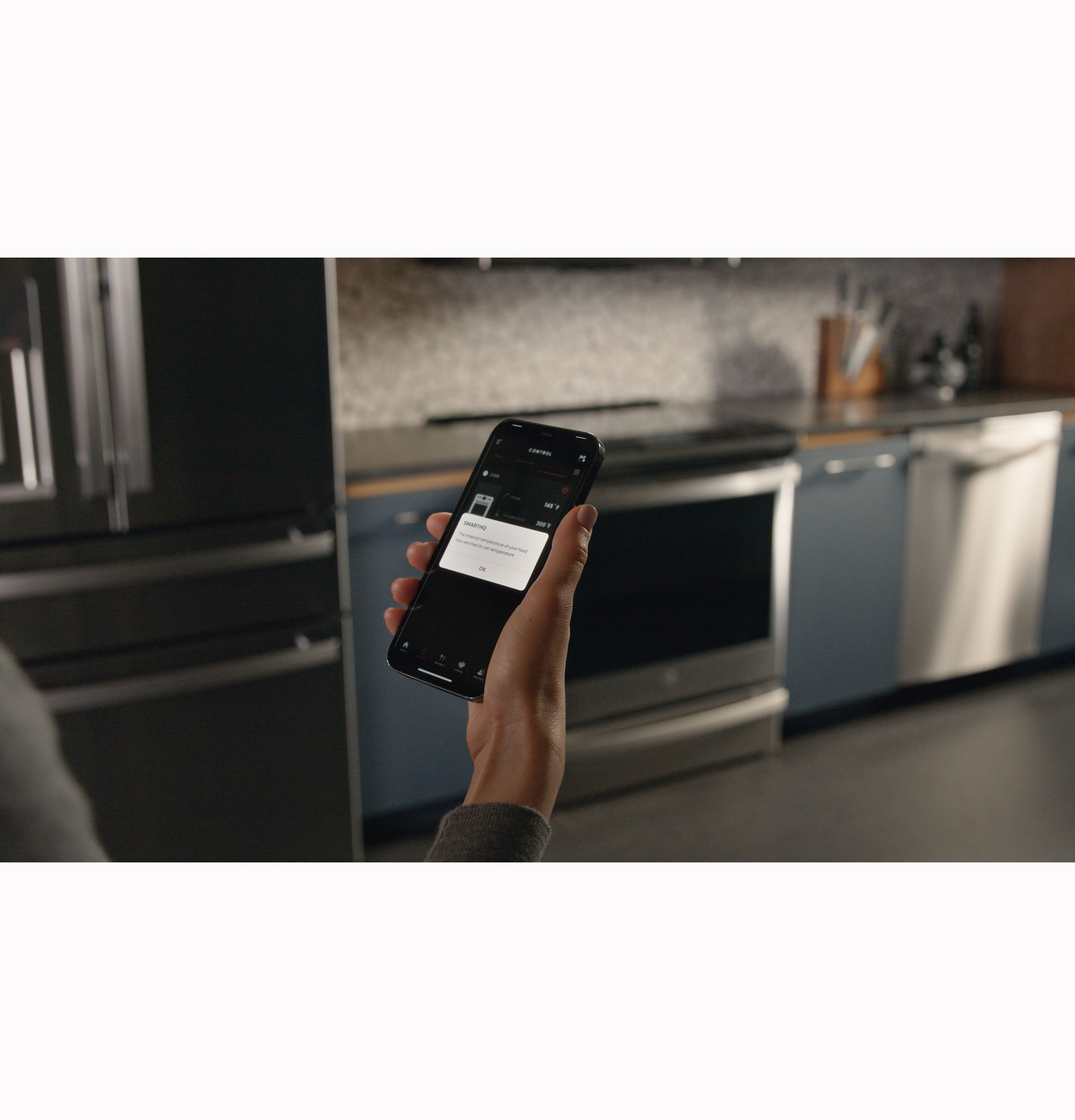 30" Smart Slide-In Front-Control Induction Fingerprint Resistant Range with In Oven Camera PHS93XYPFS