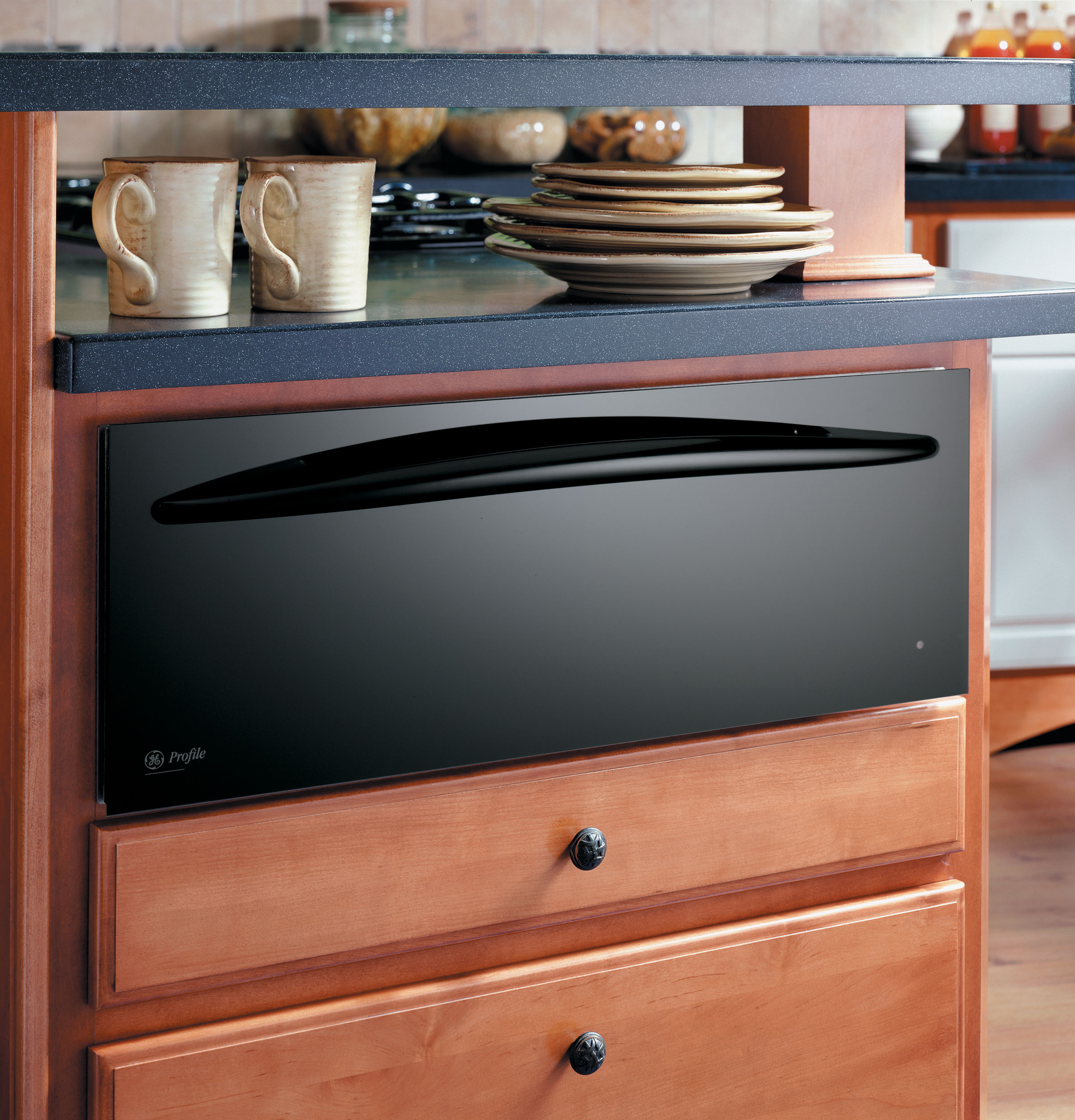 27" Warming Drawer PKD915BMBB