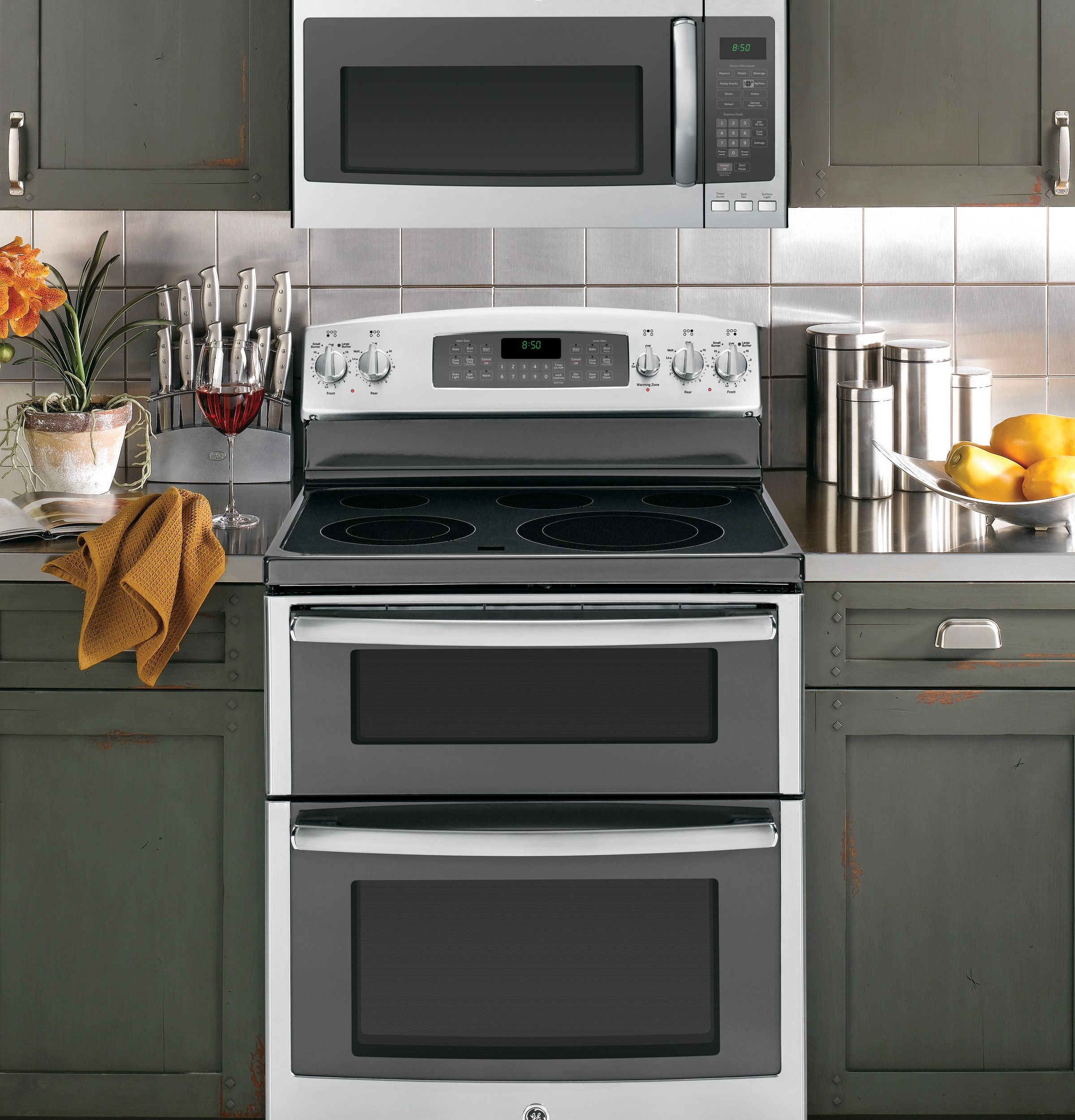 Series 1.9 Cu. Ft. Over-the-Range Microwave Oven with Recirculating Venting PNM9196SFSS