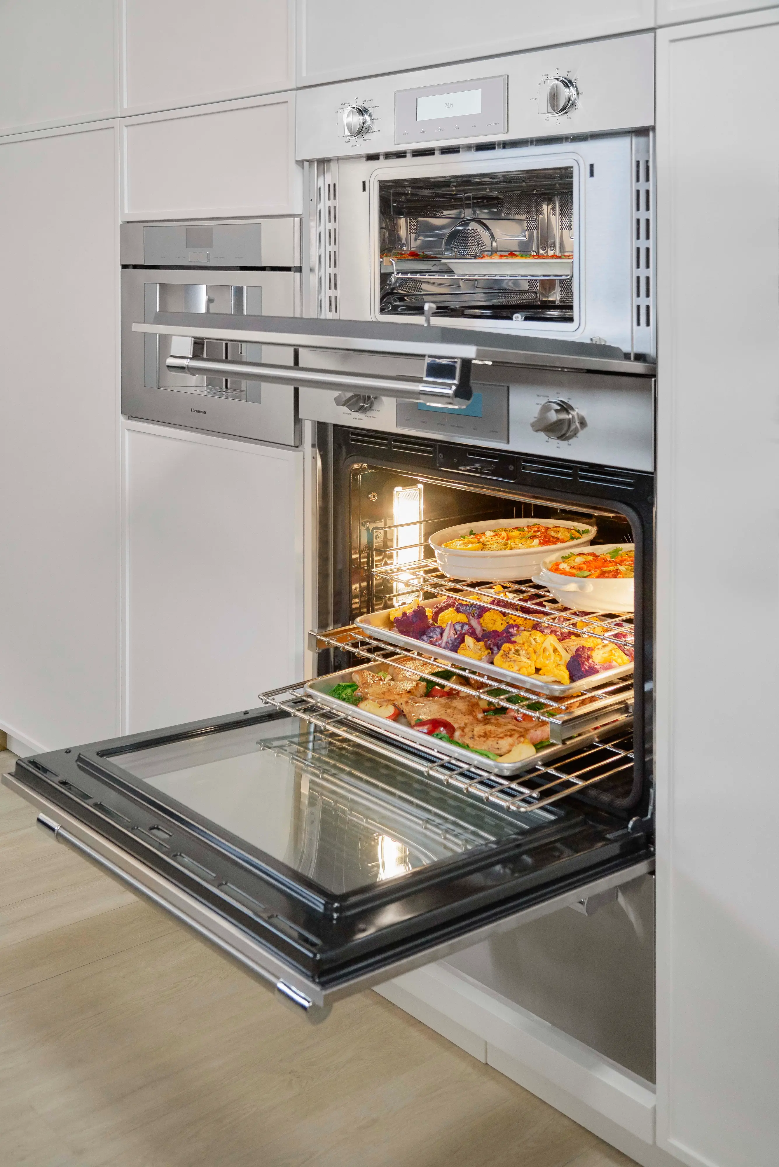 Professional Triple Speed Oven 30'' PODMCW31W
