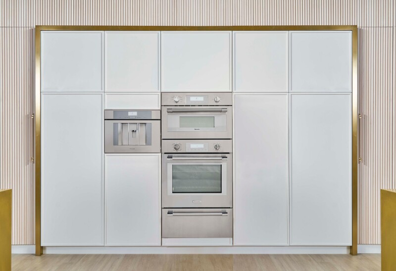 Professional Triple Speed Oven 30" PODMCW31W