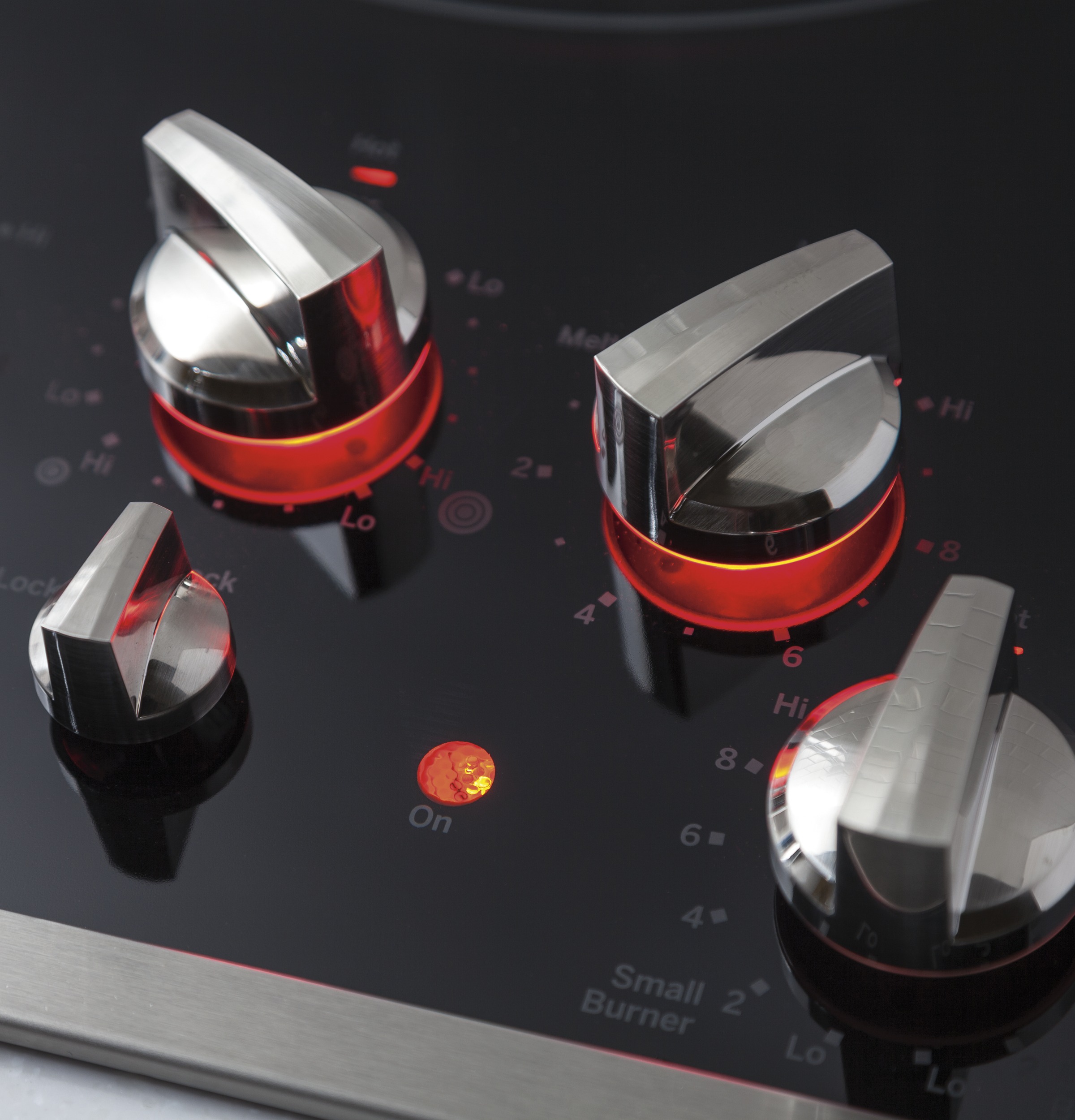 36" Built-In Knob Control Cooktop view 4